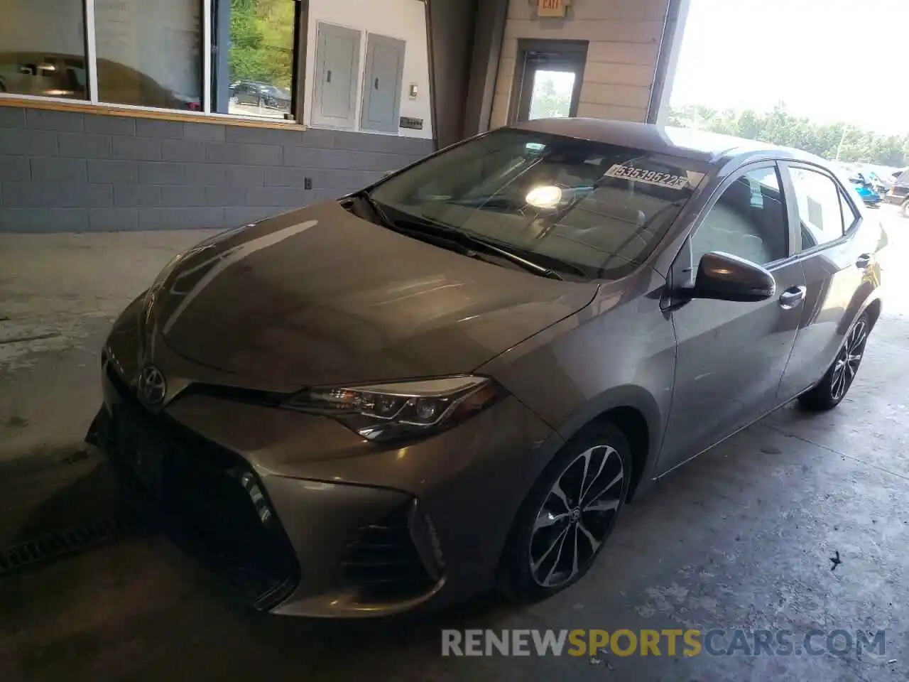 2 Photograph of a damaged car 2T1BURHE4KC225225 TOYOTA COROLLA 2019