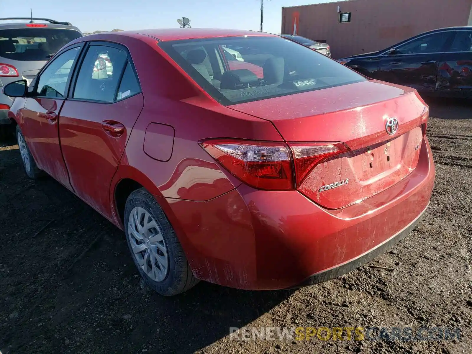 3 Photograph of a damaged car 2T1BURHE4KC225905 TOYOTA COROLLA 2019