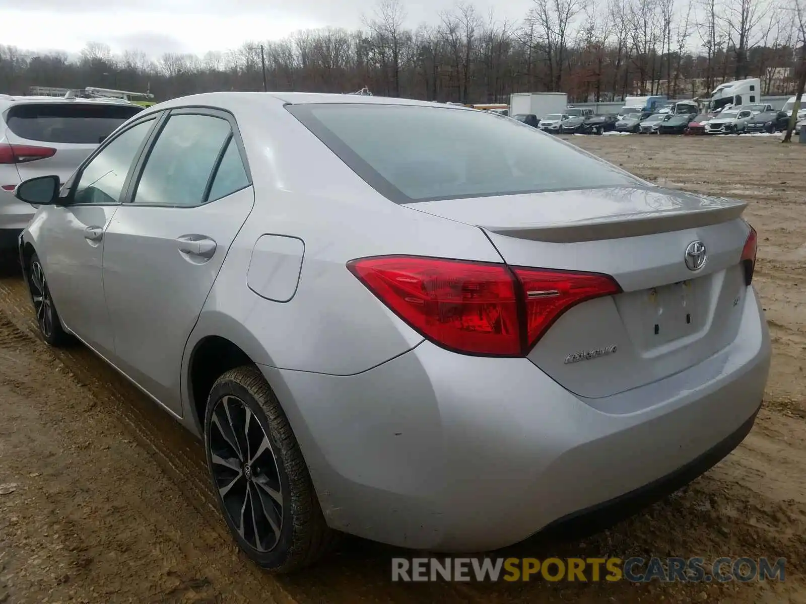 3 Photograph of a damaged car 2T1BURHE4KC225970 TOYOTA COROLLA 2019