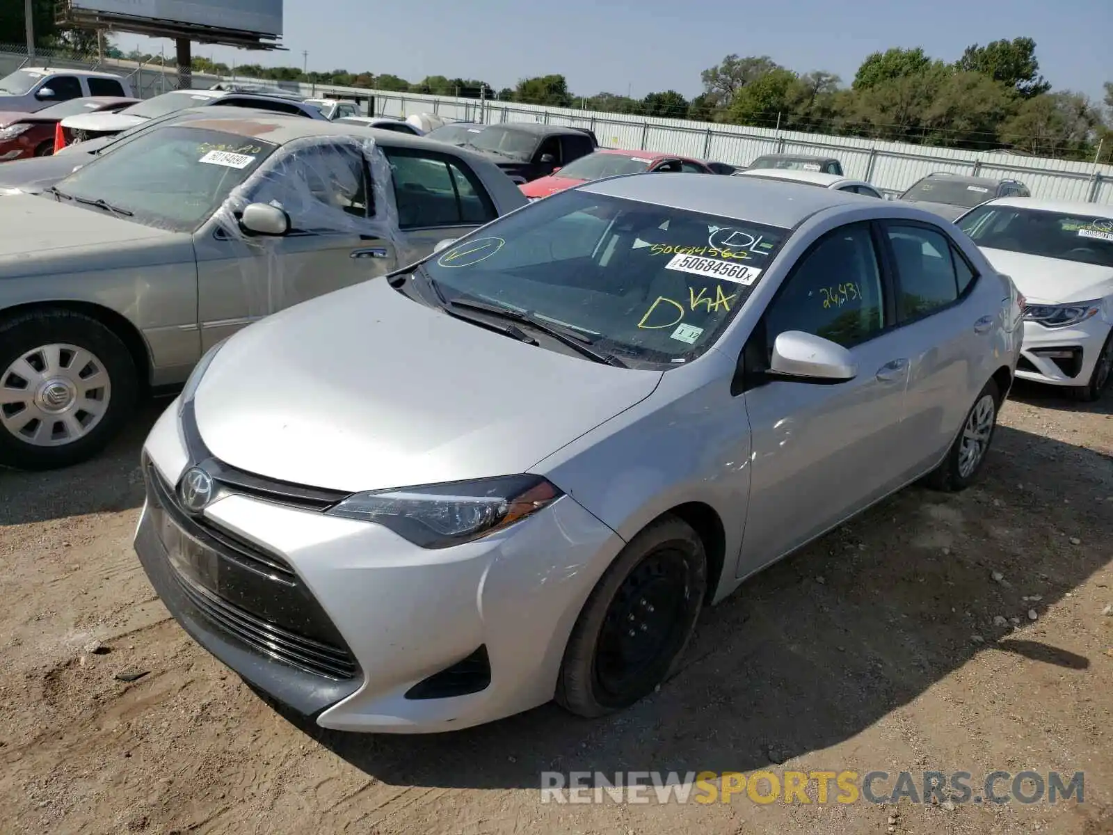 2 Photograph of a damaged car 2T1BURHE4KC226875 TOYOTA COROLLA 2019