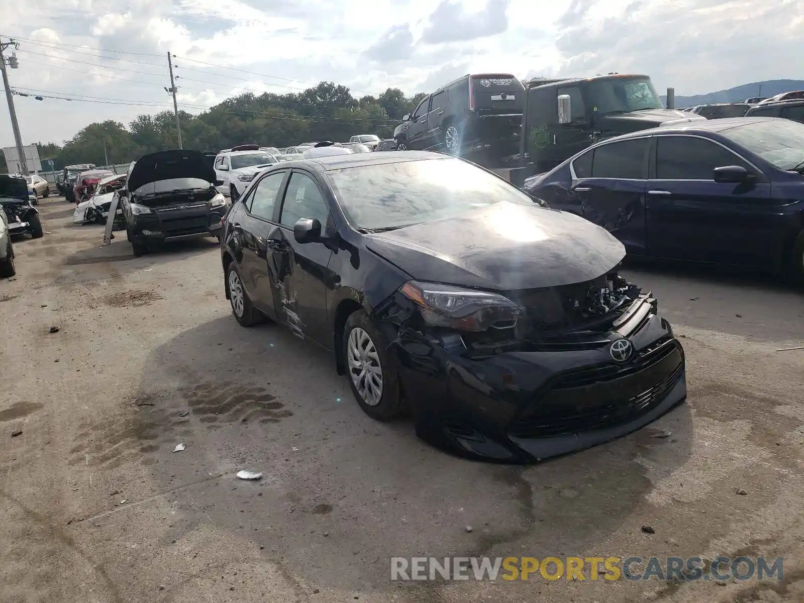 1 Photograph of a damaged car 2T1BURHE4KC229002 TOYOTA COROLLA 2019