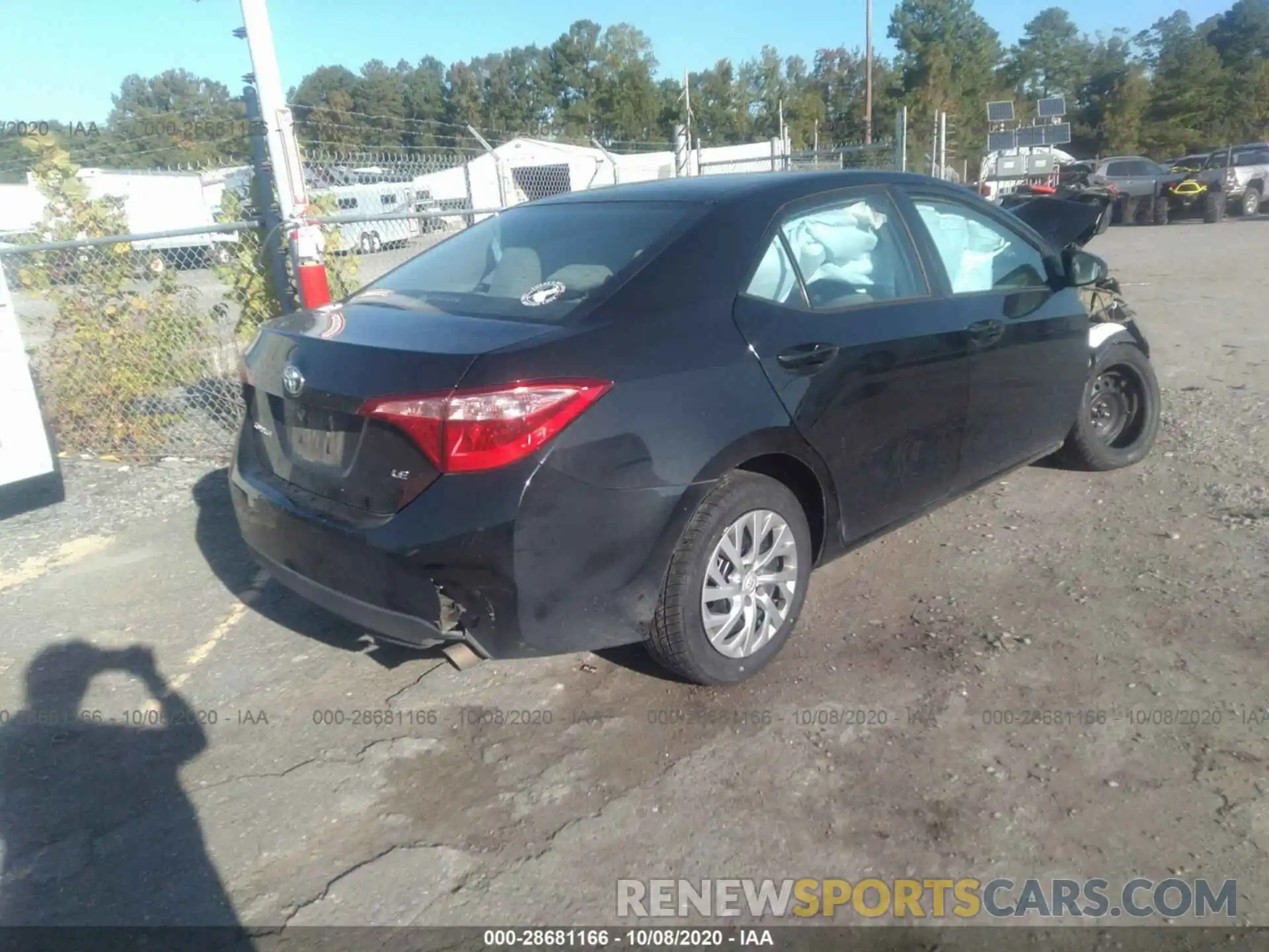 4 Photograph of a damaged car 2T1BURHE4KC229873 TOYOTA COROLLA 2019