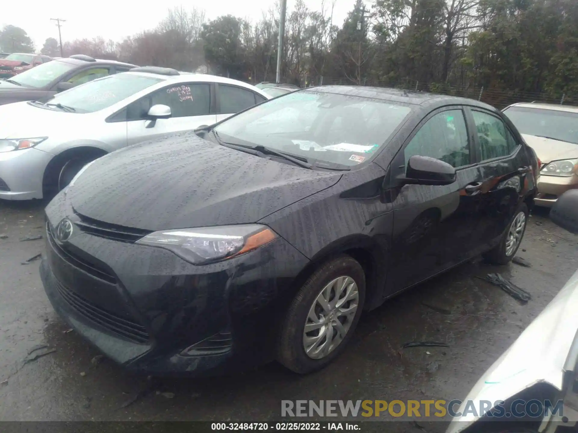 2 Photograph of a damaged car 2T1BURHE4KC232286 TOYOTA COROLLA 2019