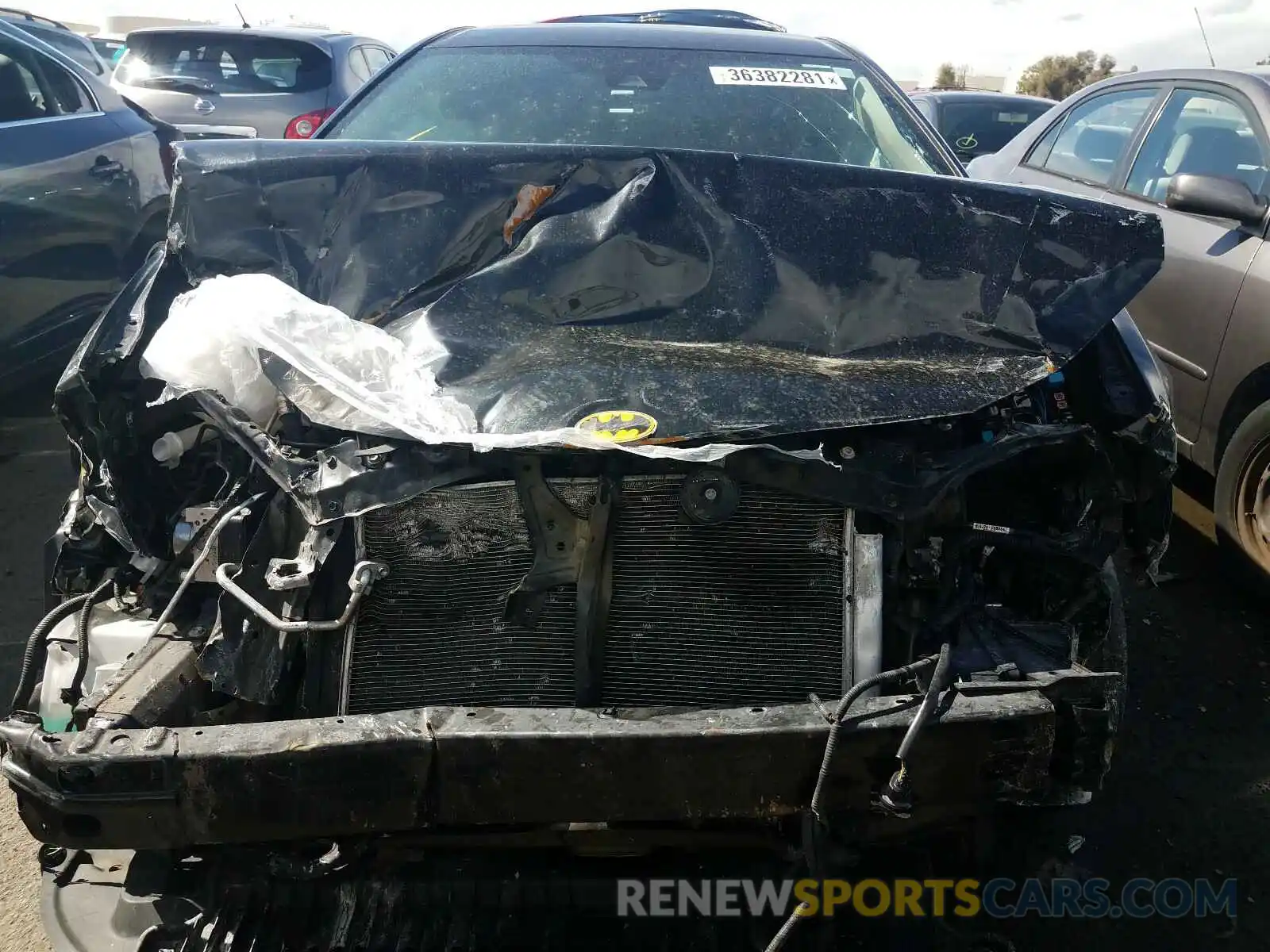 7 Photograph of a damaged car 2T1BURHE4KC232496 TOYOTA COROLLA 2019