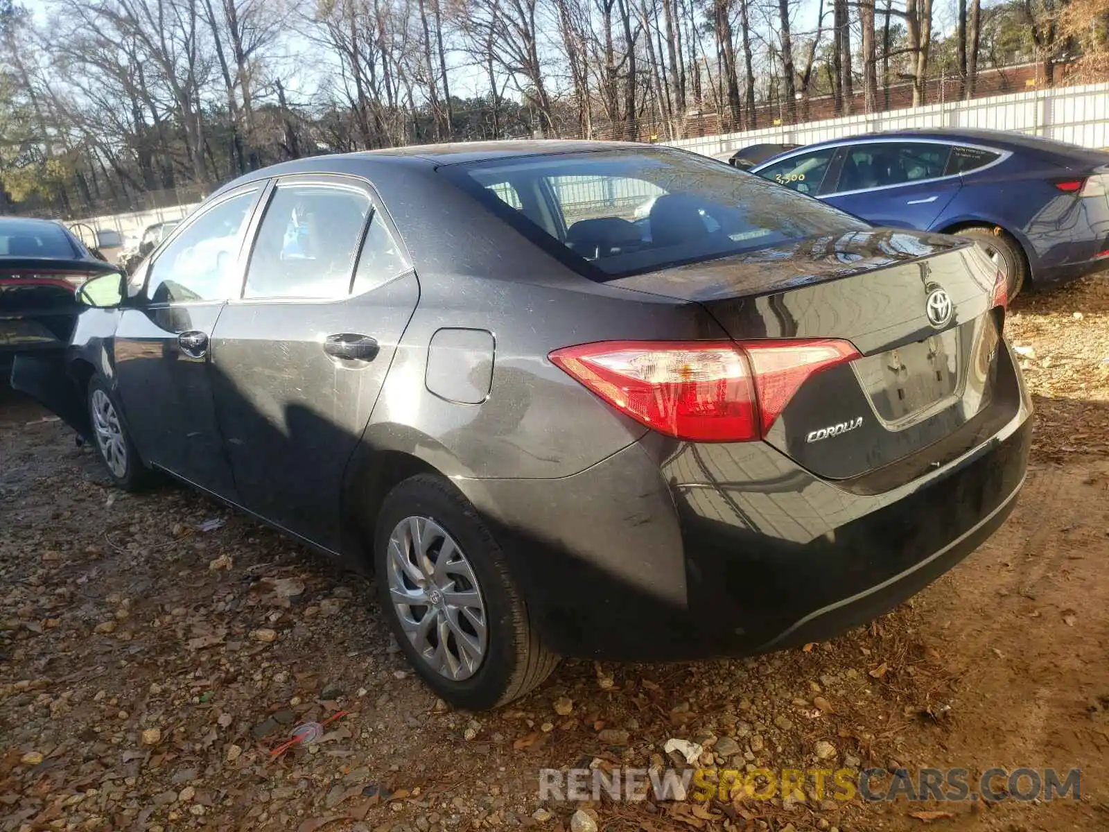 3 Photograph of a damaged car 2T1BURHE4KC234586 TOYOTA COROLLA 2019