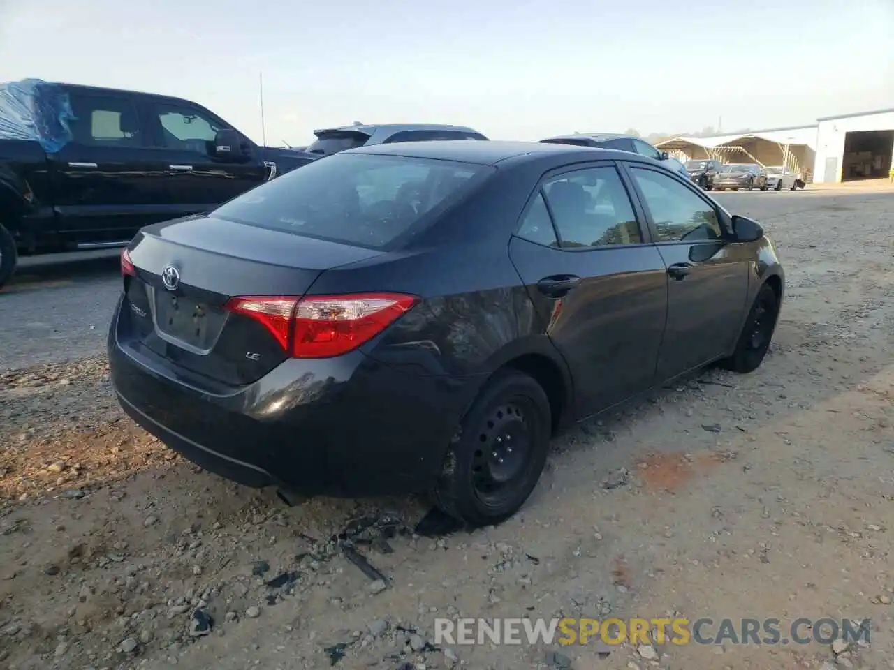 4 Photograph of a damaged car 2T1BURHE4KC236113 TOYOTA COROLLA 2019