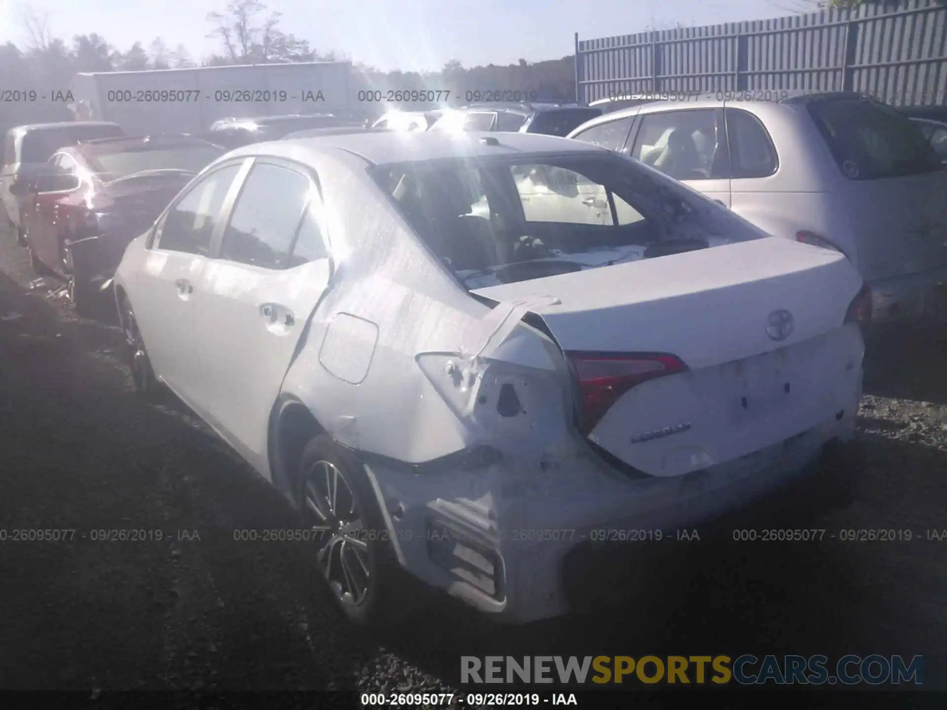 3 Photograph of a damaged car 2T1BURHE4KC236435 TOYOTA COROLLA 2019