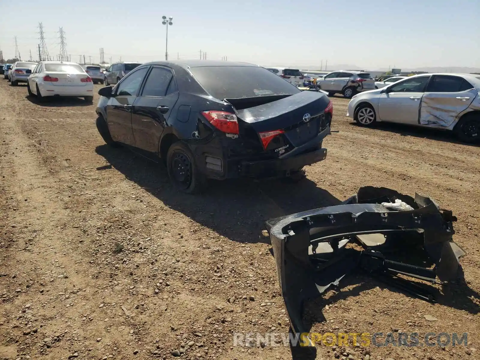 3 Photograph of a damaged car 2T1BURHE4KC237021 TOYOTA COROLLA 2019