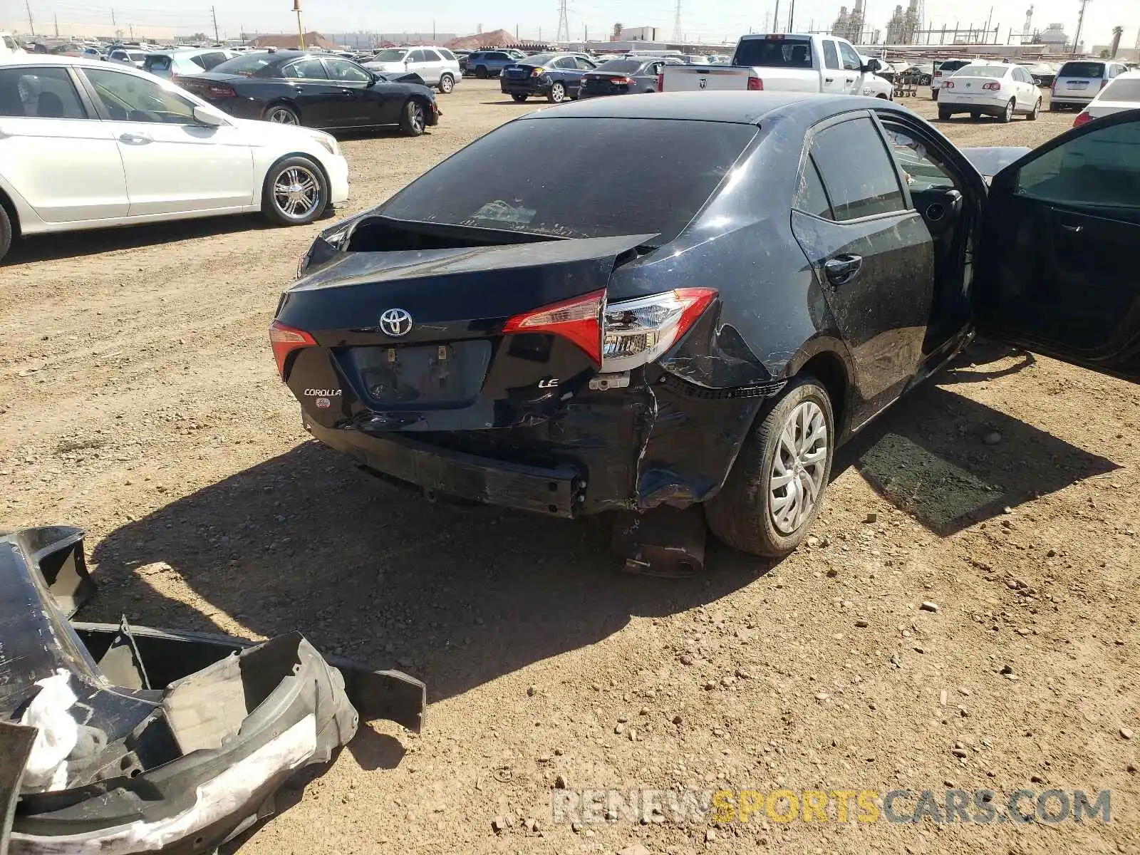 9 Photograph of a damaged car 2T1BURHE4KC237021 TOYOTA COROLLA 2019