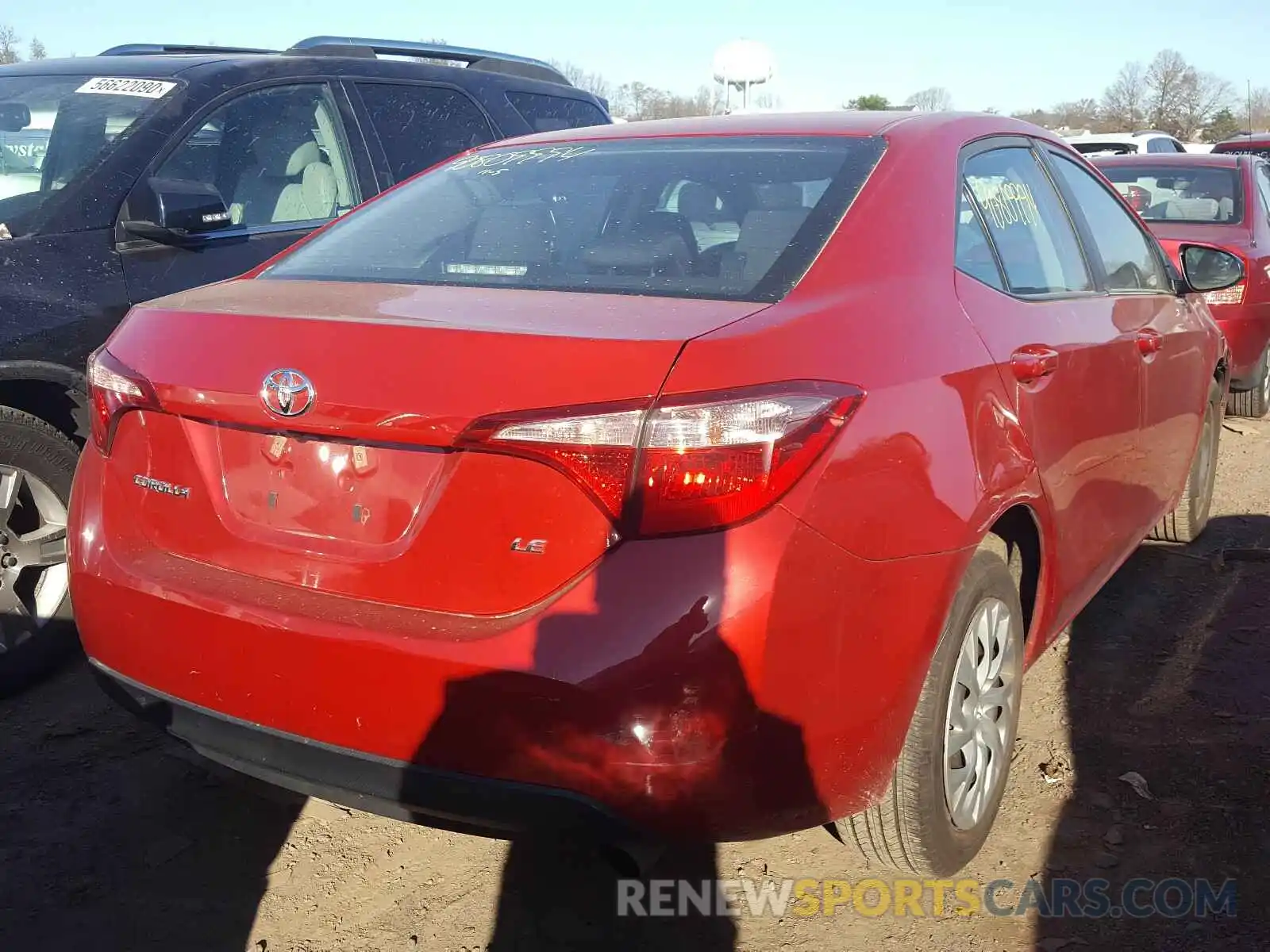 4 Photograph of a damaged car 2T1BURHE4KC237388 TOYOTA COROLLA 2019