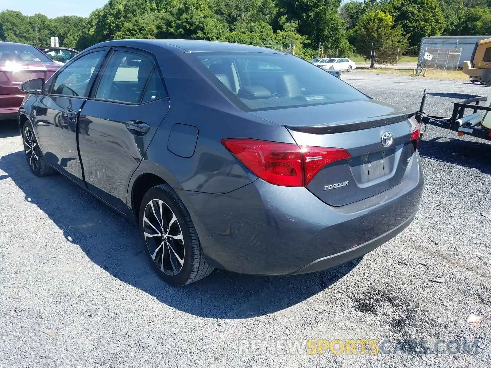 3 Photograph of a damaged car 2T1BURHE4KC237410 TOYOTA COROLLA 2019