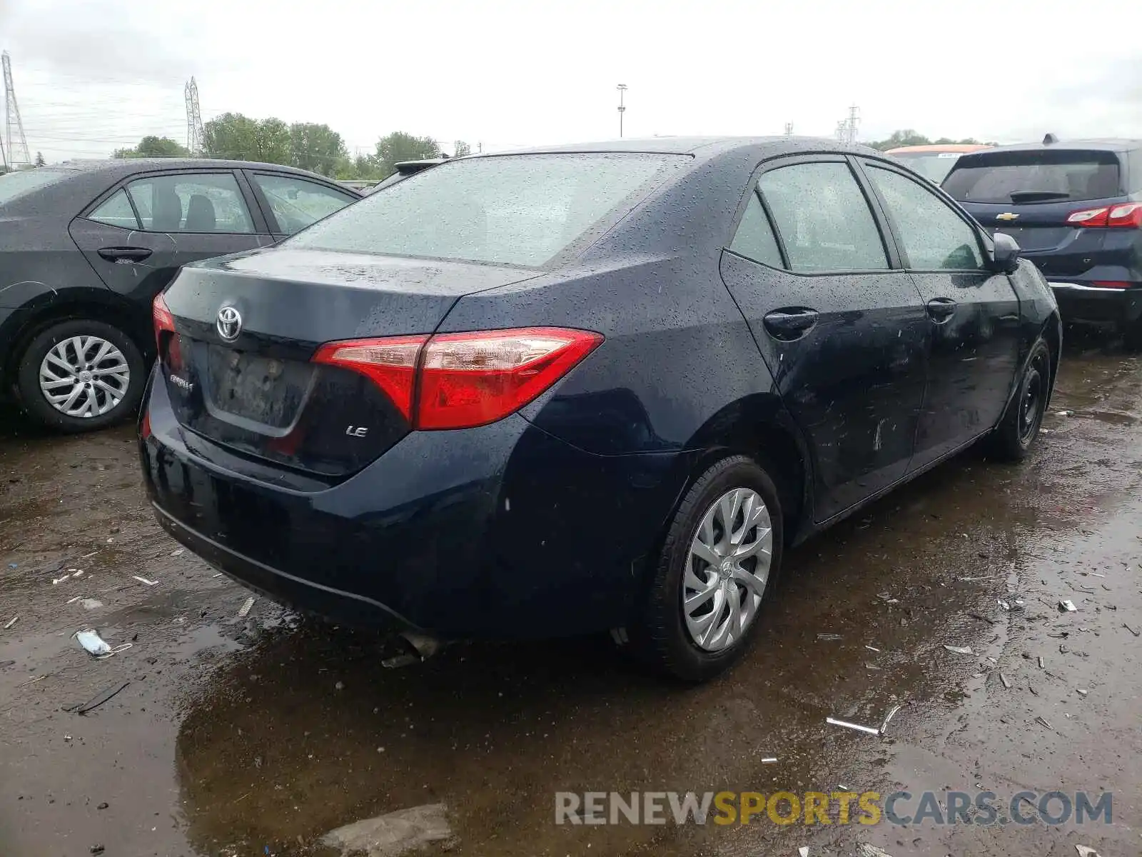 4 Photograph of a damaged car 2T1BURHE4KC237990 TOYOTA COROLLA 2019