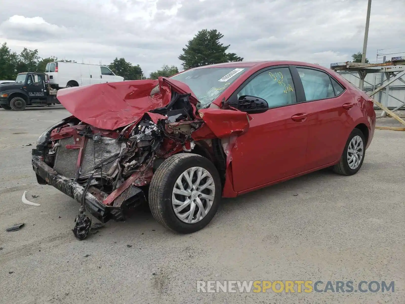 2 Photograph of a damaged car 2T1BURHE4KC238072 TOYOTA COROLLA 2019