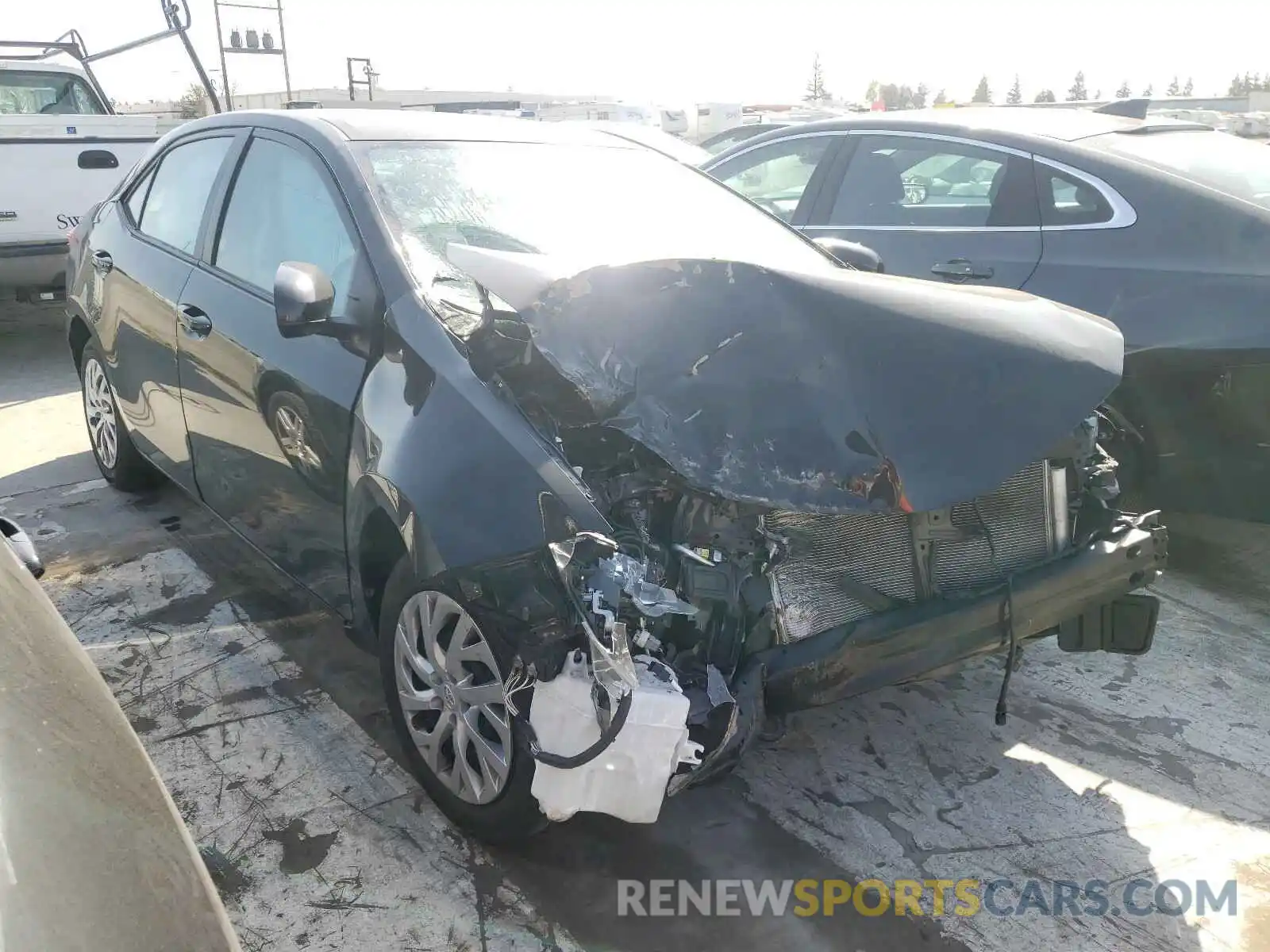 1 Photograph of a damaged car 2T1BURHE4KC238461 TOYOTA COROLLA 2019