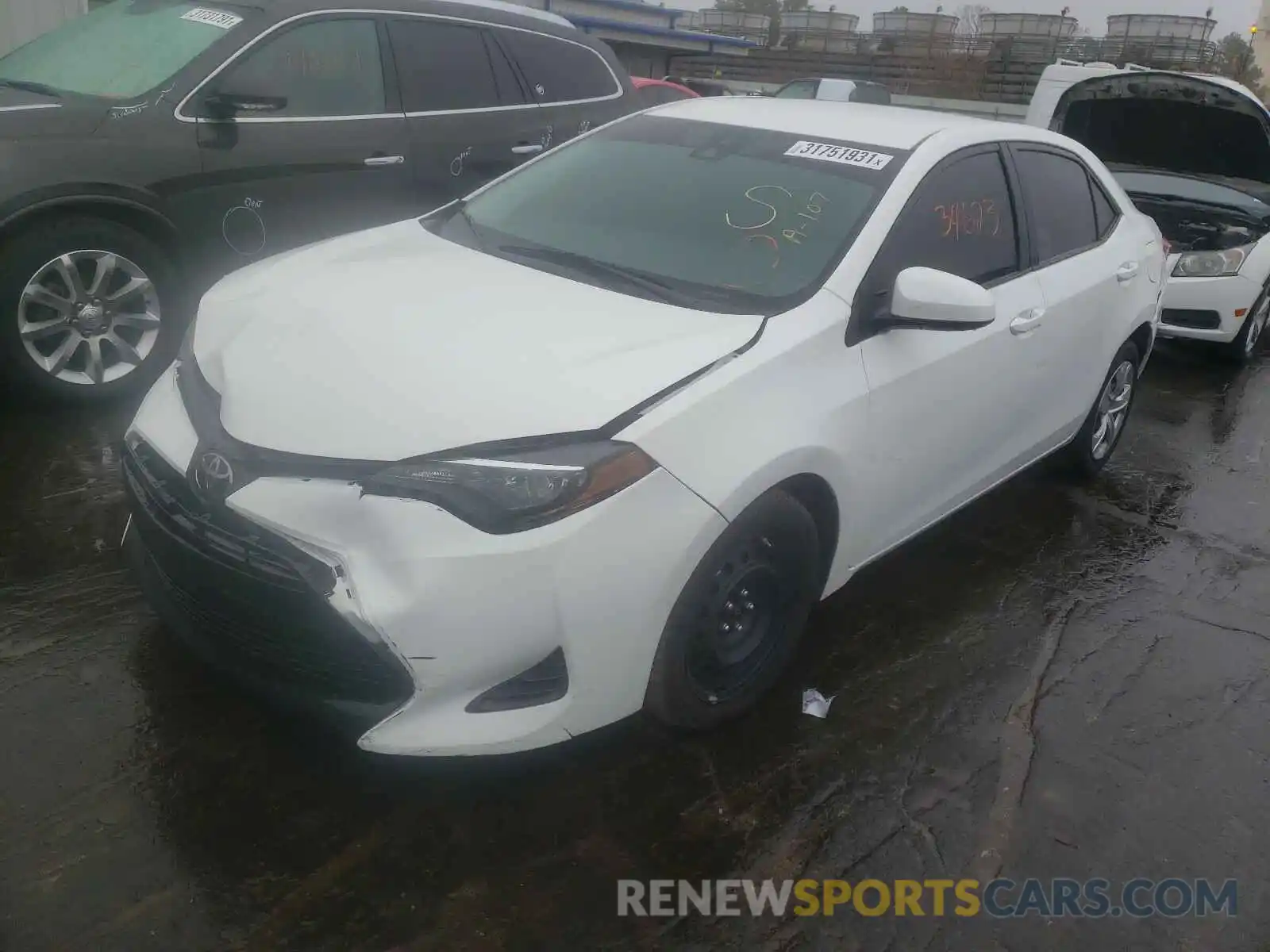 2 Photograph of a damaged car 2T1BURHE4KC238640 TOYOTA COROLLA 2019