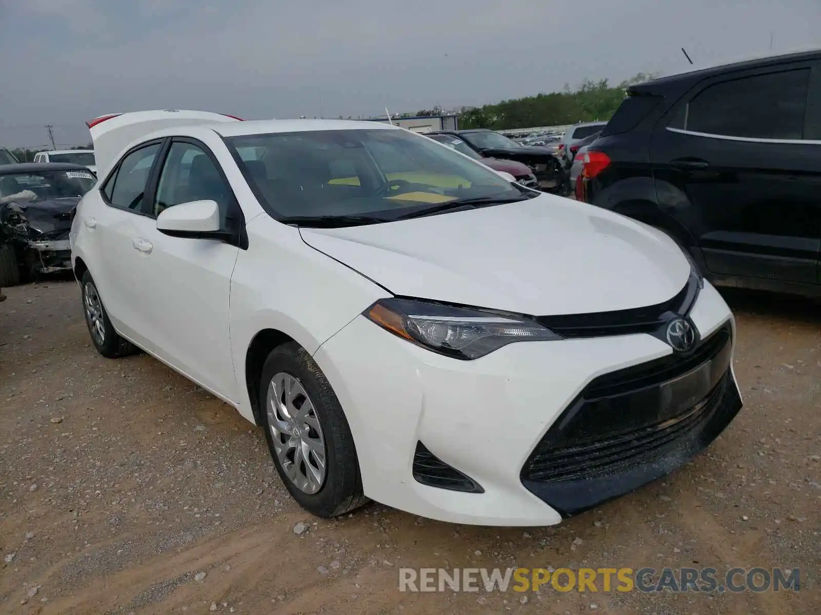 1 Photograph of a damaged car 2T1BURHE4KC238895 TOYOTA COROLLA 2019