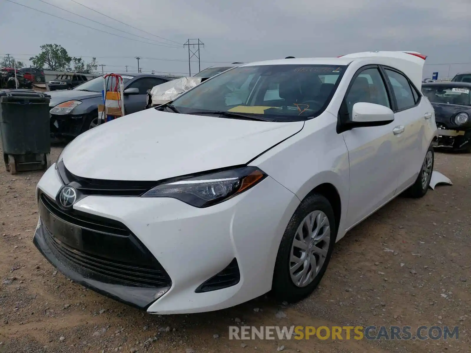 2 Photograph of a damaged car 2T1BURHE4KC238895 TOYOTA COROLLA 2019