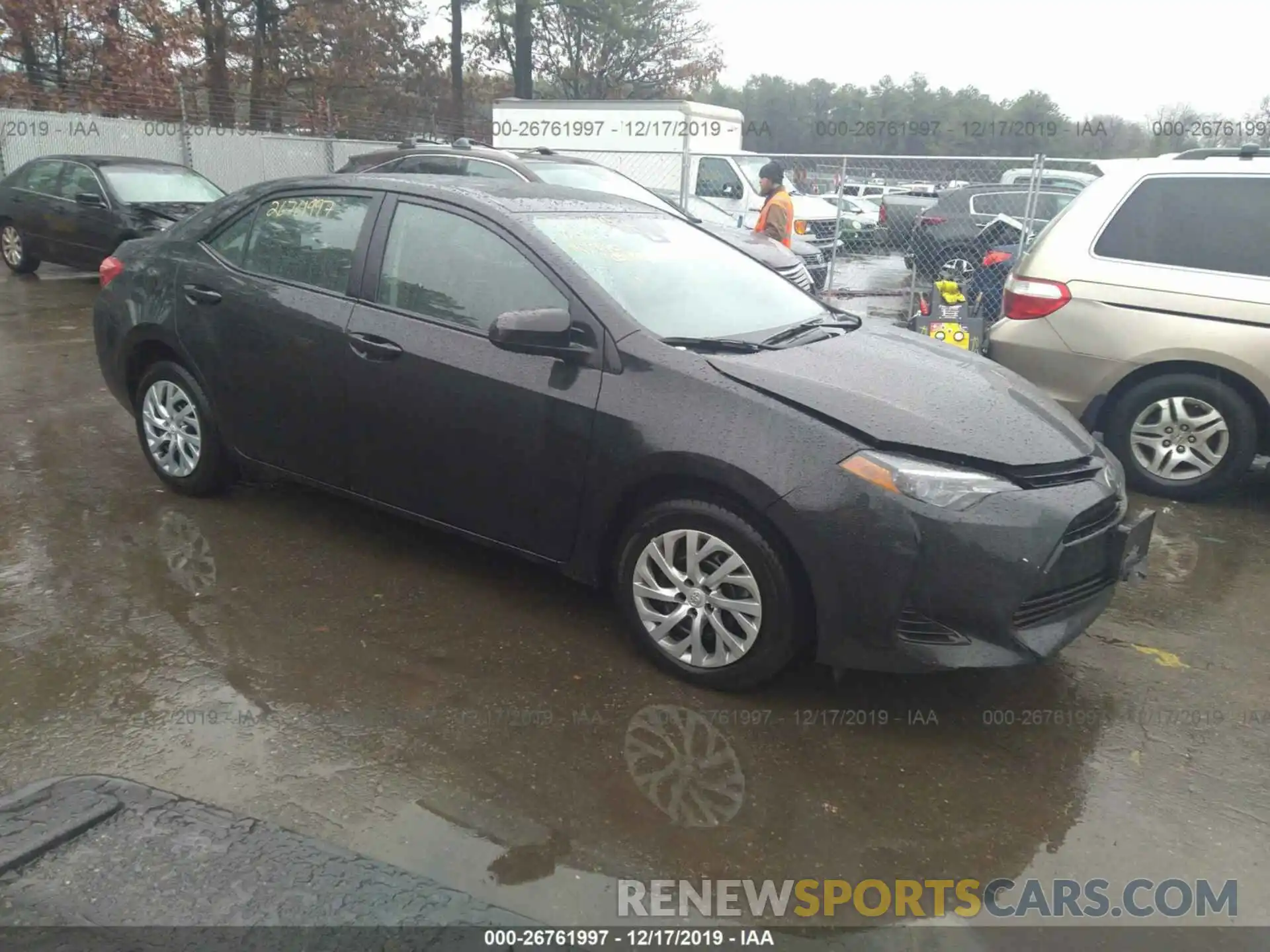 1 Photograph of a damaged car 2T1BURHE4KC239013 TOYOTA COROLLA 2019