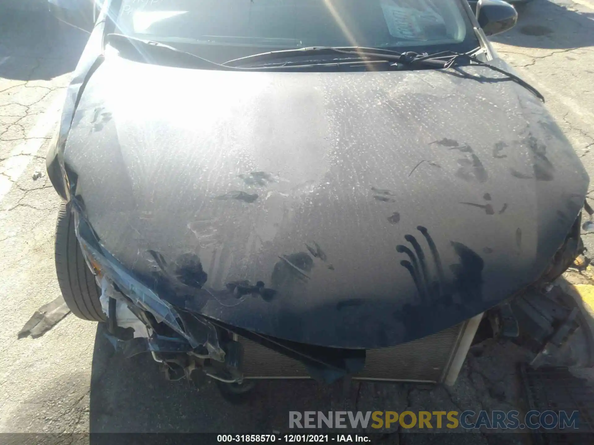 10 Photograph of a damaged car 2T1BURHE4KC240887 TOYOTA COROLLA 2019