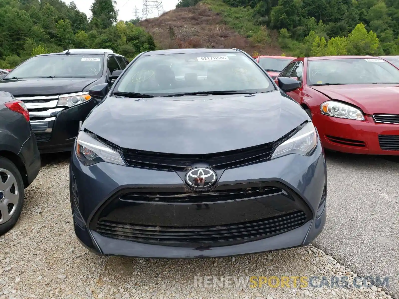 9 Photograph of a damaged car 2T1BURHE4KC240890 TOYOTA COROLLA 2019