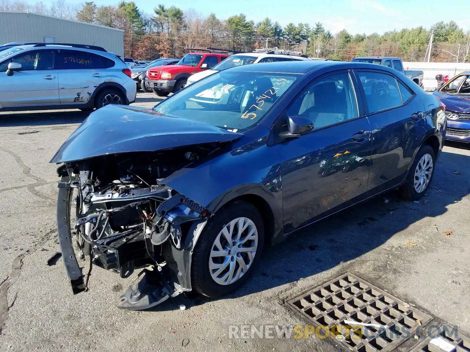 2 Photograph of a damaged car 2T1BURHE4KC241022 TOYOTA COROLLA 2019