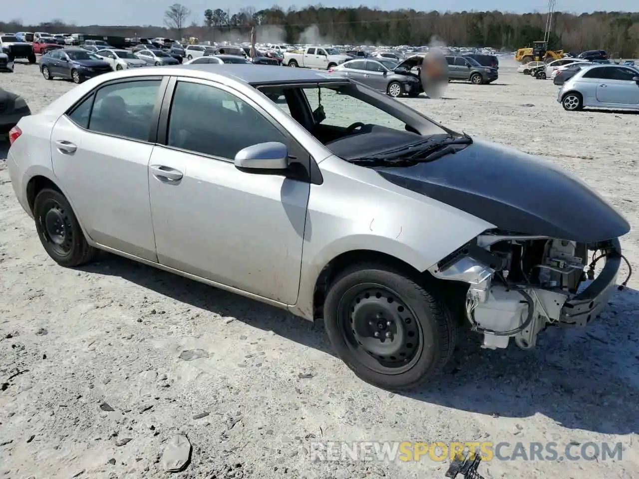 4 Photograph of a damaged car 2T1BURHE4KC241831 TOYOTA COROLLA 2019