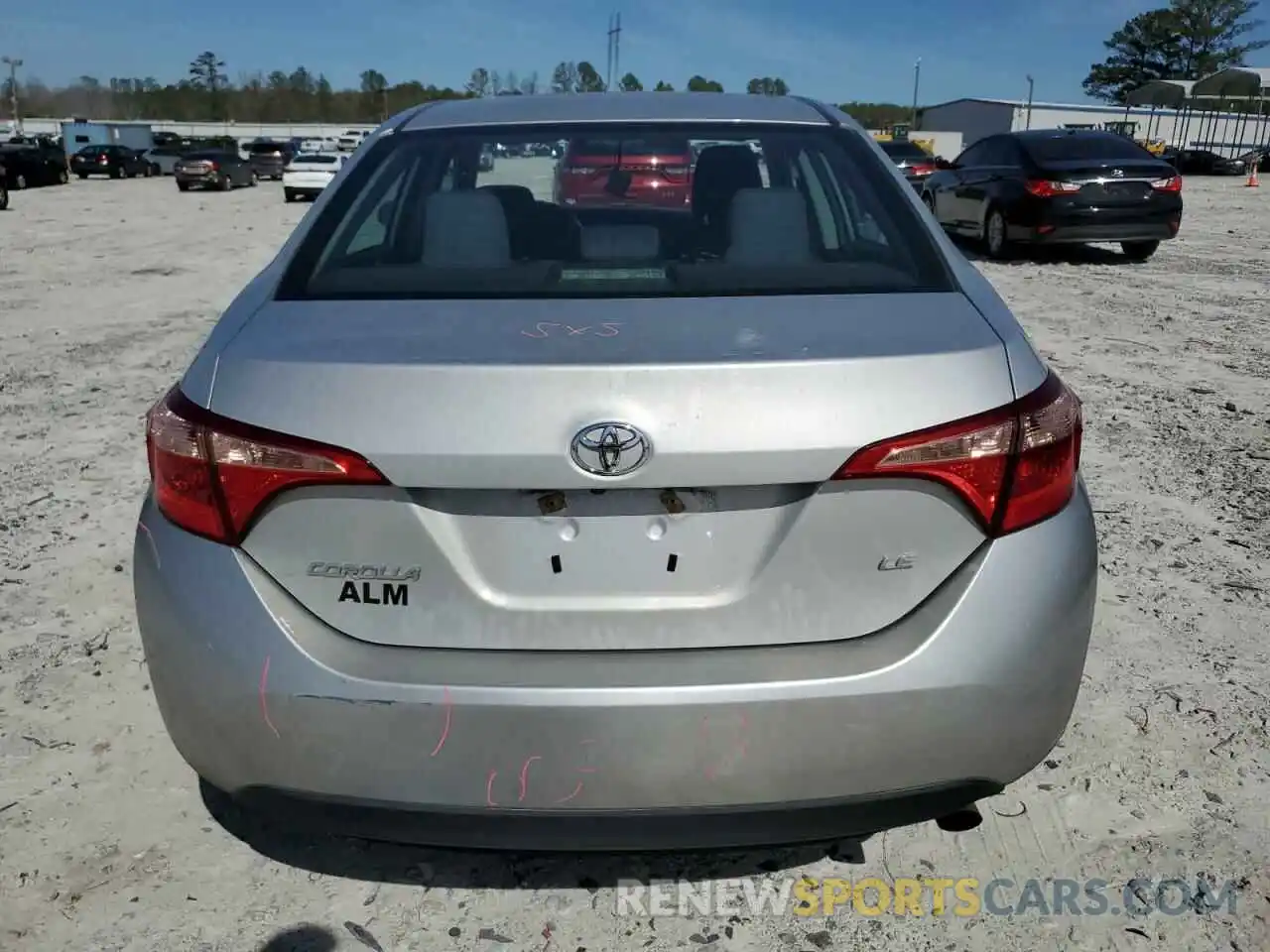 6 Photograph of a damaged car 2T1BURHE4KC241831 TOYOTA COROLLA 2019