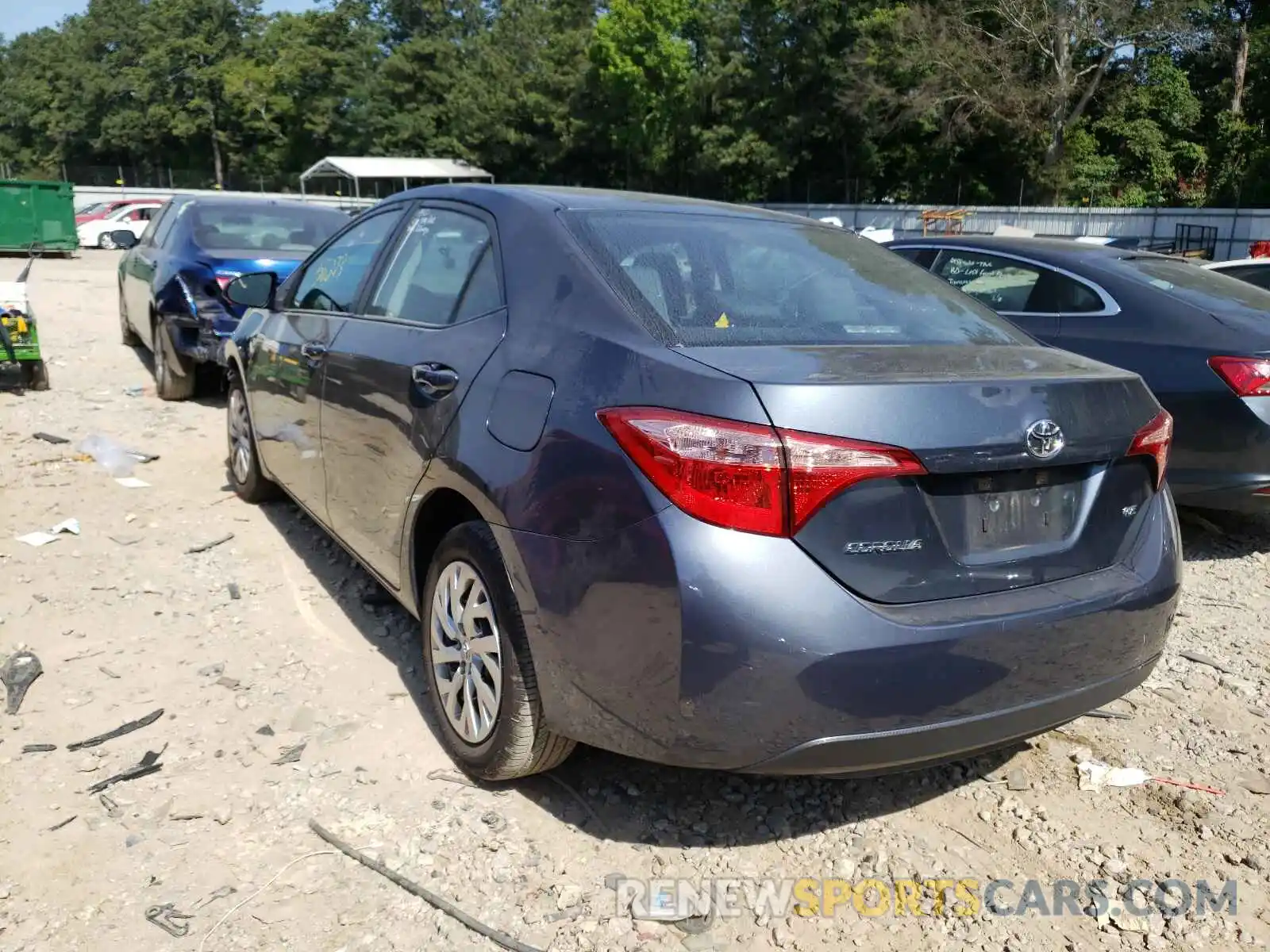 3 Photograph of a damaged car 2T1BURHE4KC242204 TOYOTA COROLLA 2019