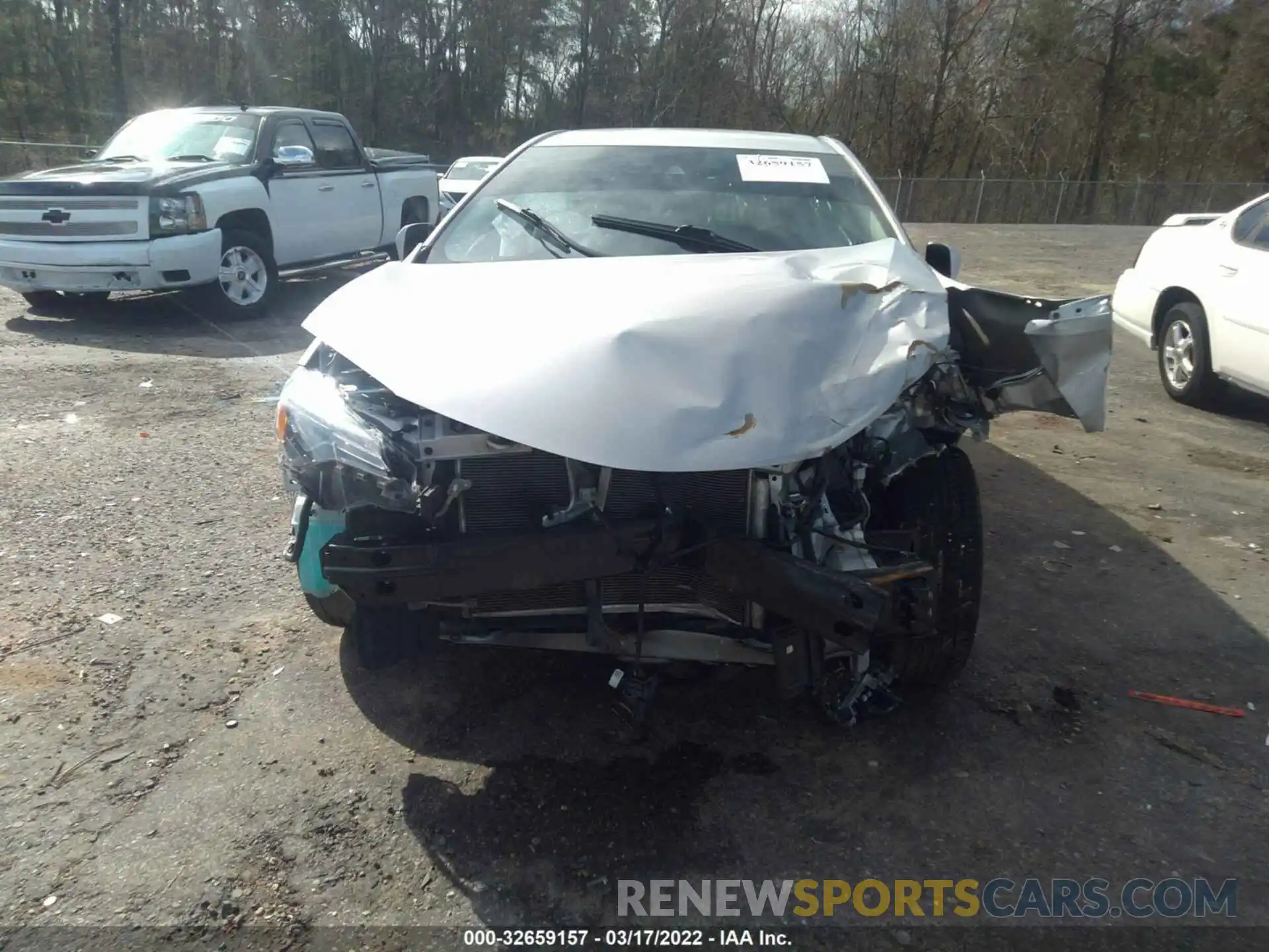 6 Photograph of a damaged car 2T1BURHE4KC243501 TOYOTA COROLLA 2019