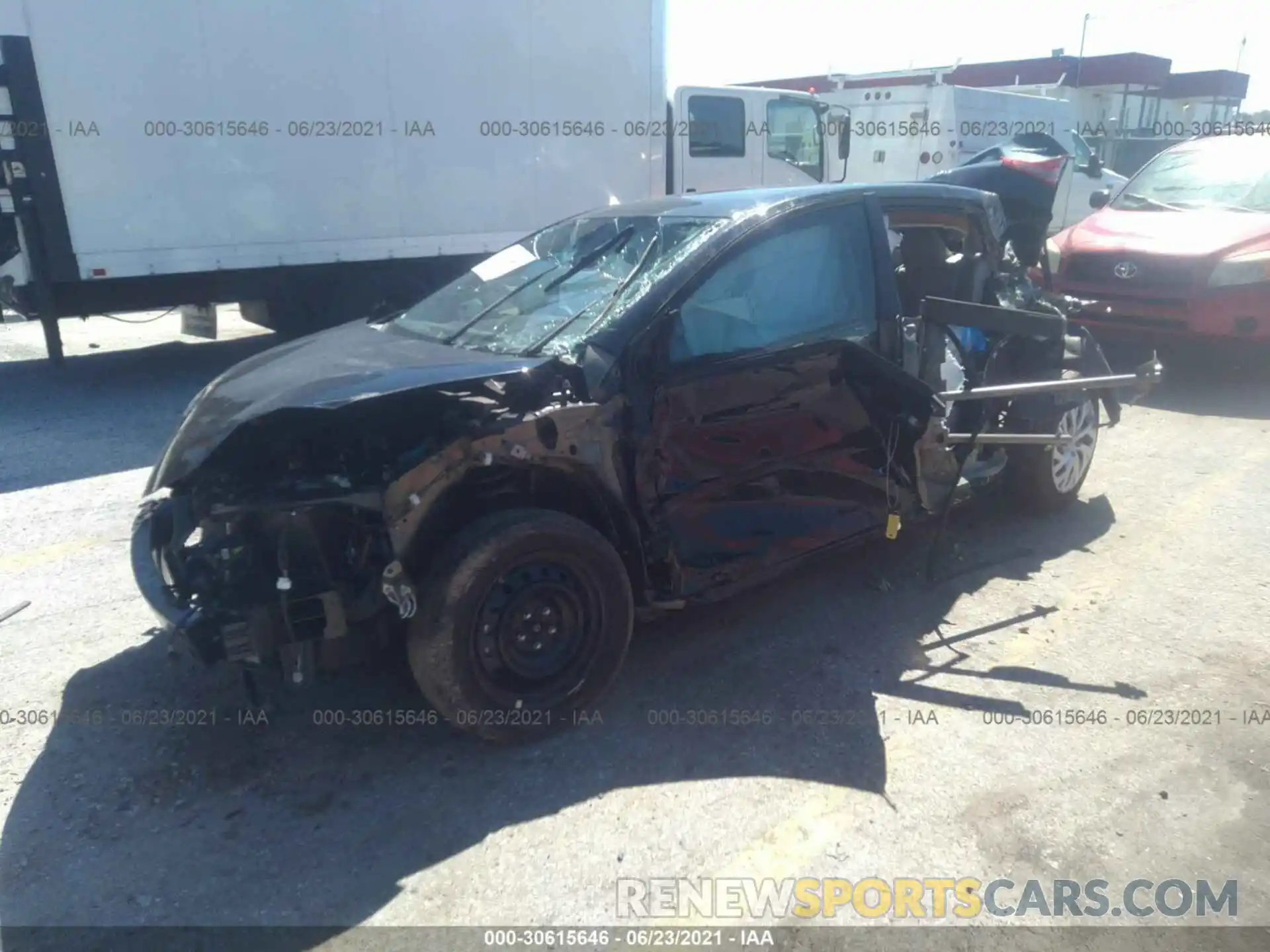 2 Photograph of a damaged car 2T1BURHE4KC243790 TOYOTA COROLLA 2019