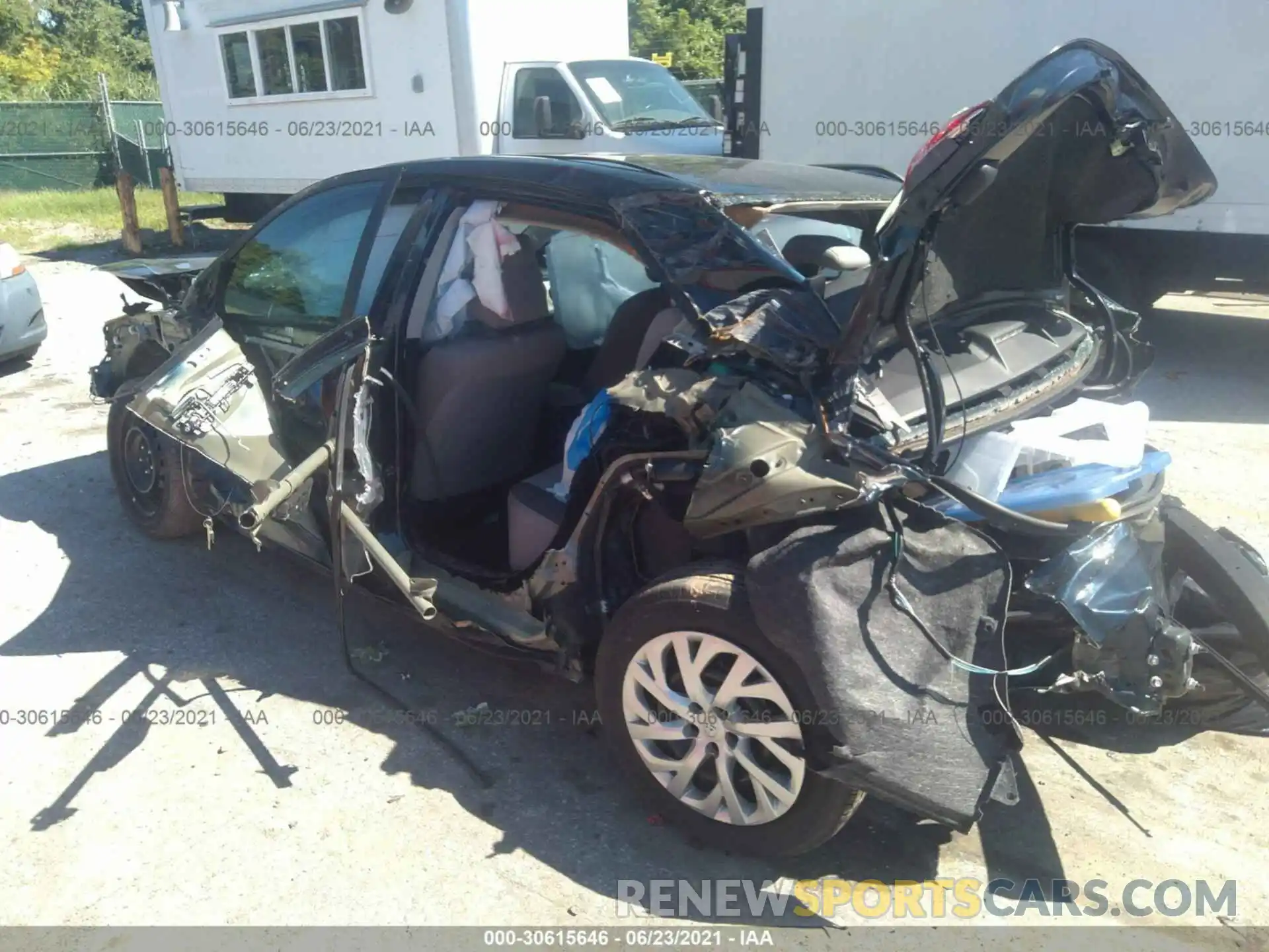 6 Photograph of a damaged car 2T1BURHE4KC243790 TOYOTA COROLLA 2019