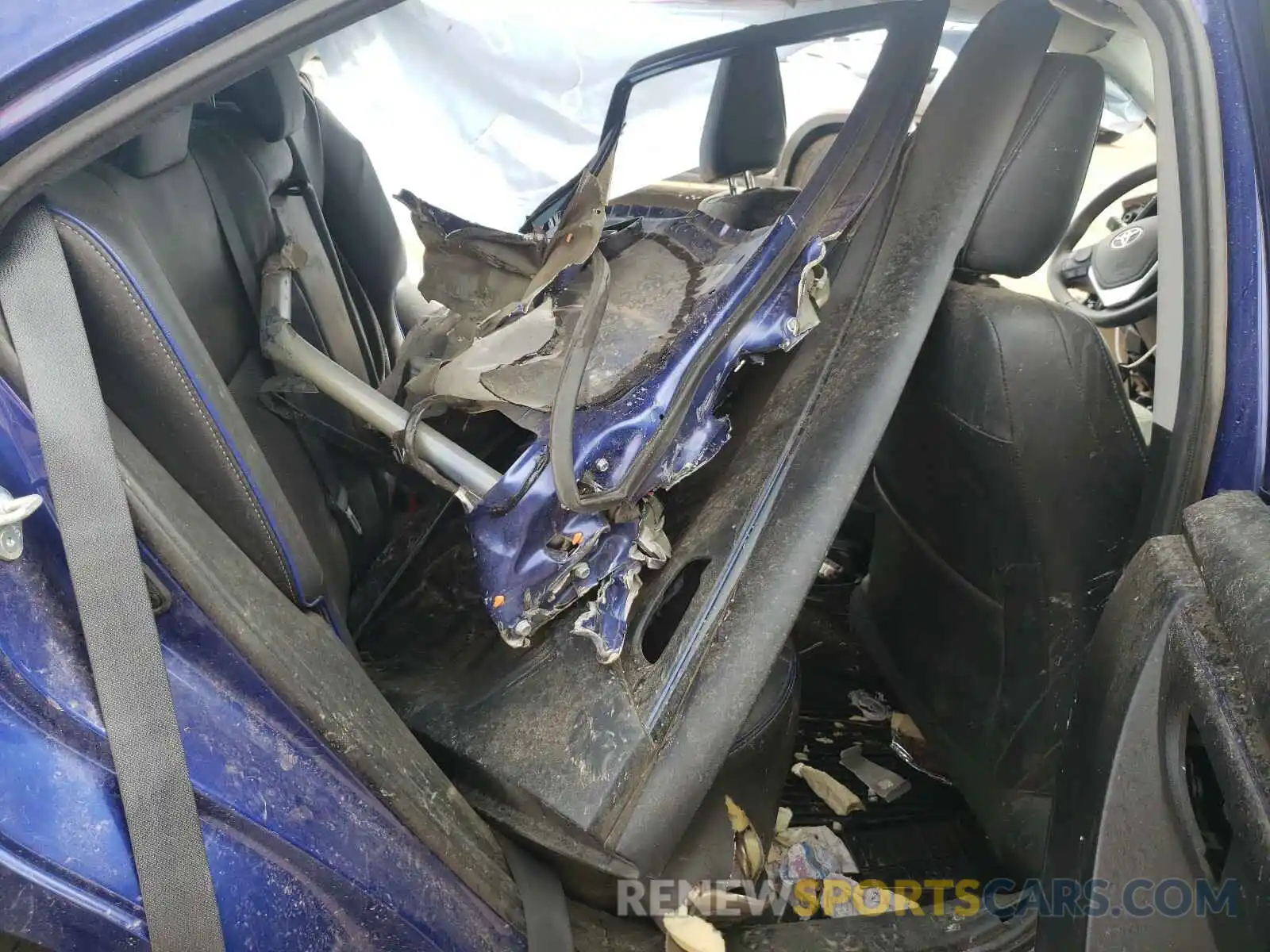 6 Photograph of a damaged car 2T1BURHE4KC244003 TOYOTA COROLLA 2019