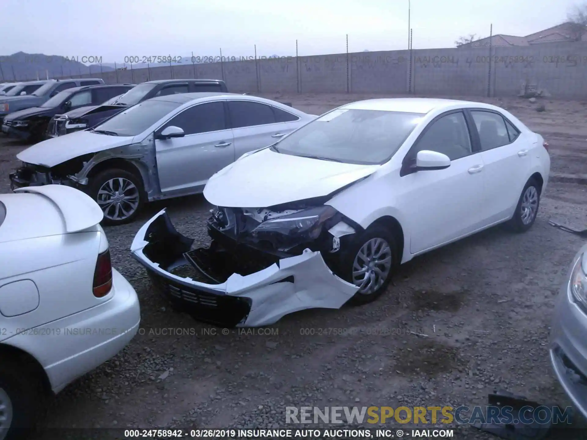 2 Photograph of a damaged car 2T1BURHE4KC245698 TOYOTA COROLLA 2019