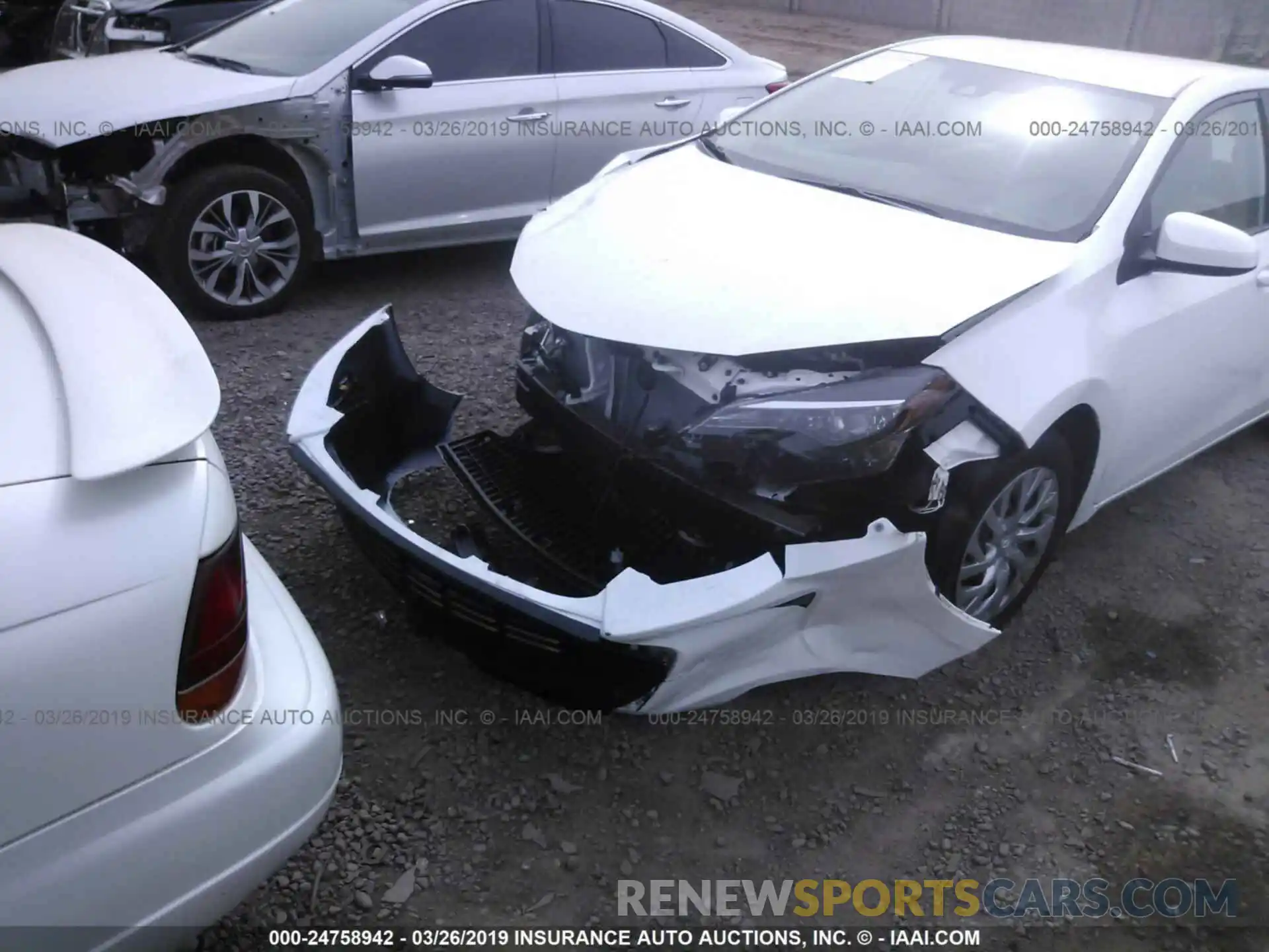 6 Photograph of a damaged car 2T1BURHE4KC245698 TOYOTA COROLLA 2019