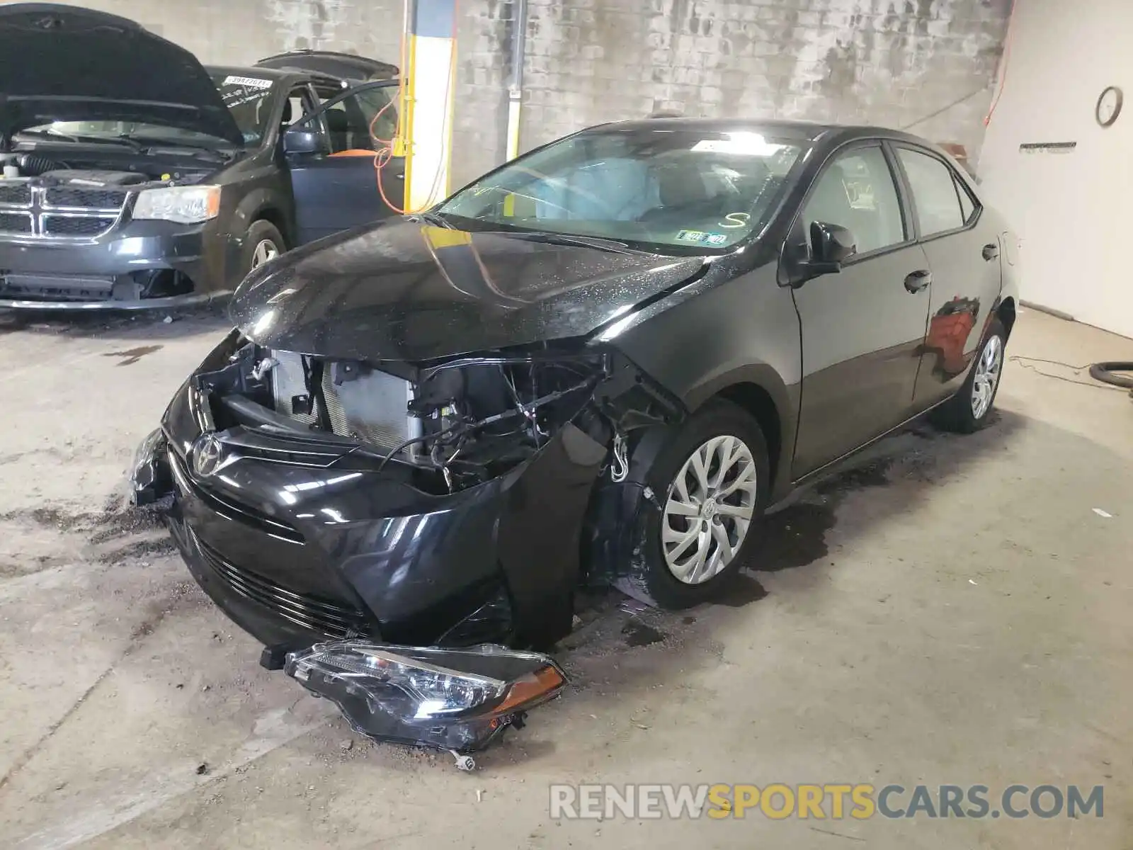 2 Photograph of a damaged car 2T1BURHE4KC246026 TOYOTA COROLLA 2019
