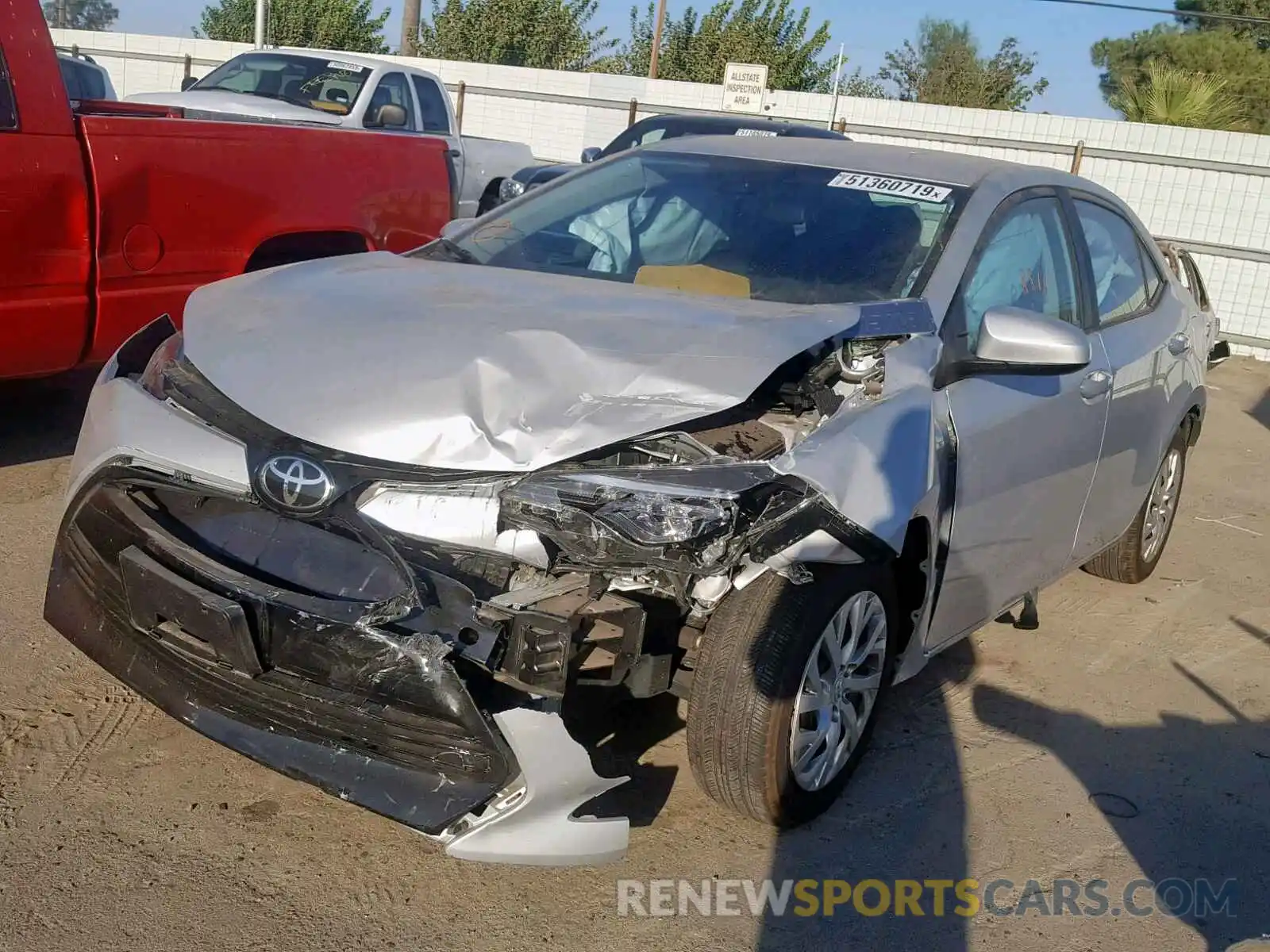 2 Photograph of a damaged car 2T1BURHE4KC246740 TOYOTA COROLLA 2019