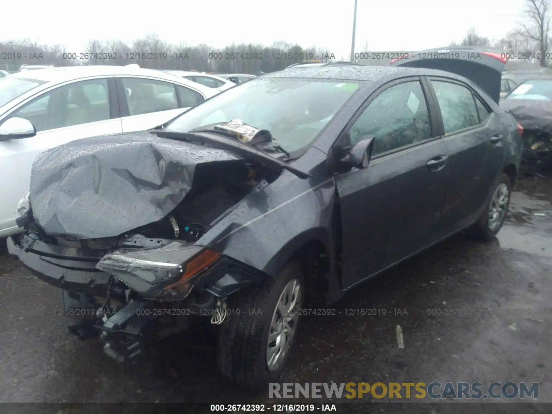 2 Photograph of a damaged car 2T1BURHE5KC125280 TOYOTA COROLLA 2019