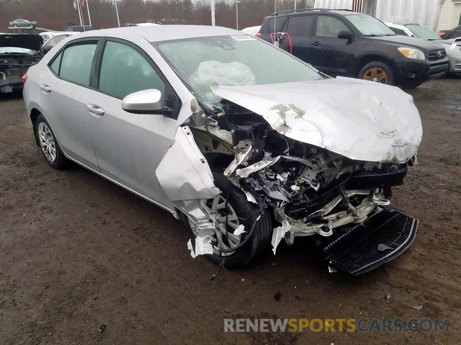 1 Photograph of a damaged car 2T1BURHE5KC126350 TOYOTA COROLLA 2019