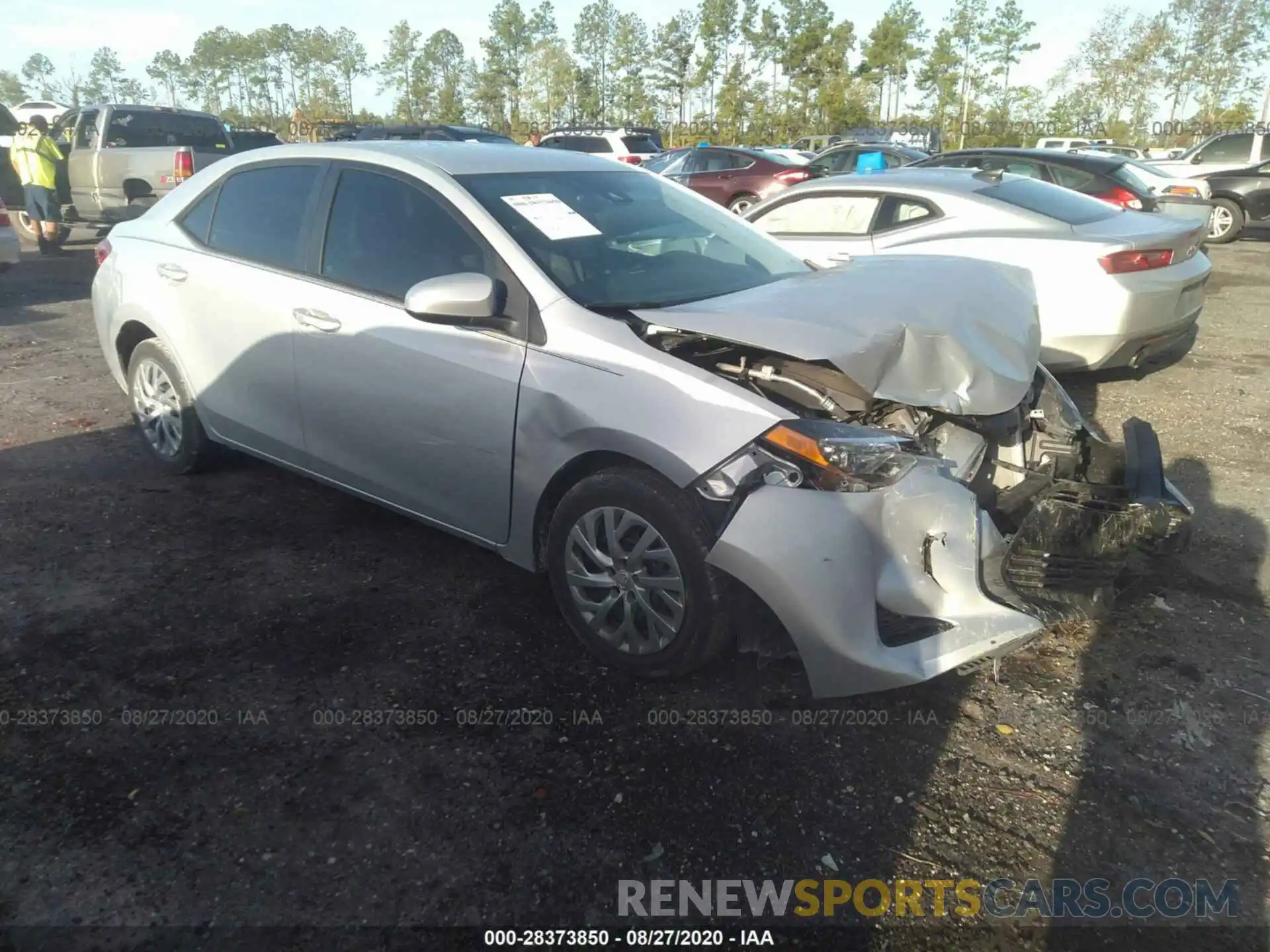 1 Photograph of a damaged car 2T1BURHE5KC126526 TOYOTA COROLLA 2019