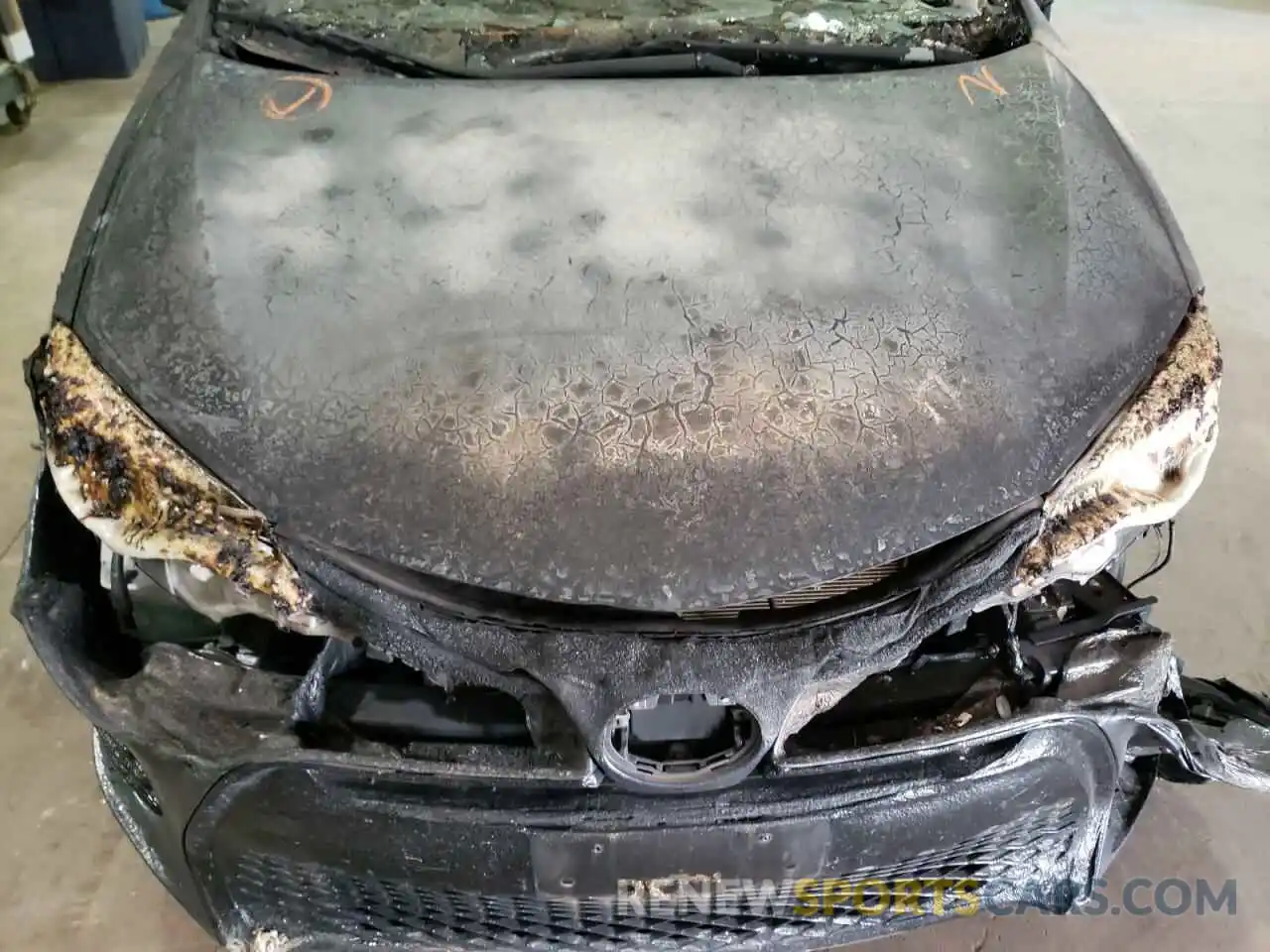 7 Photograph of a damaged car 2T1BURHE5KC127210 TOYOTA COROLLA 2019