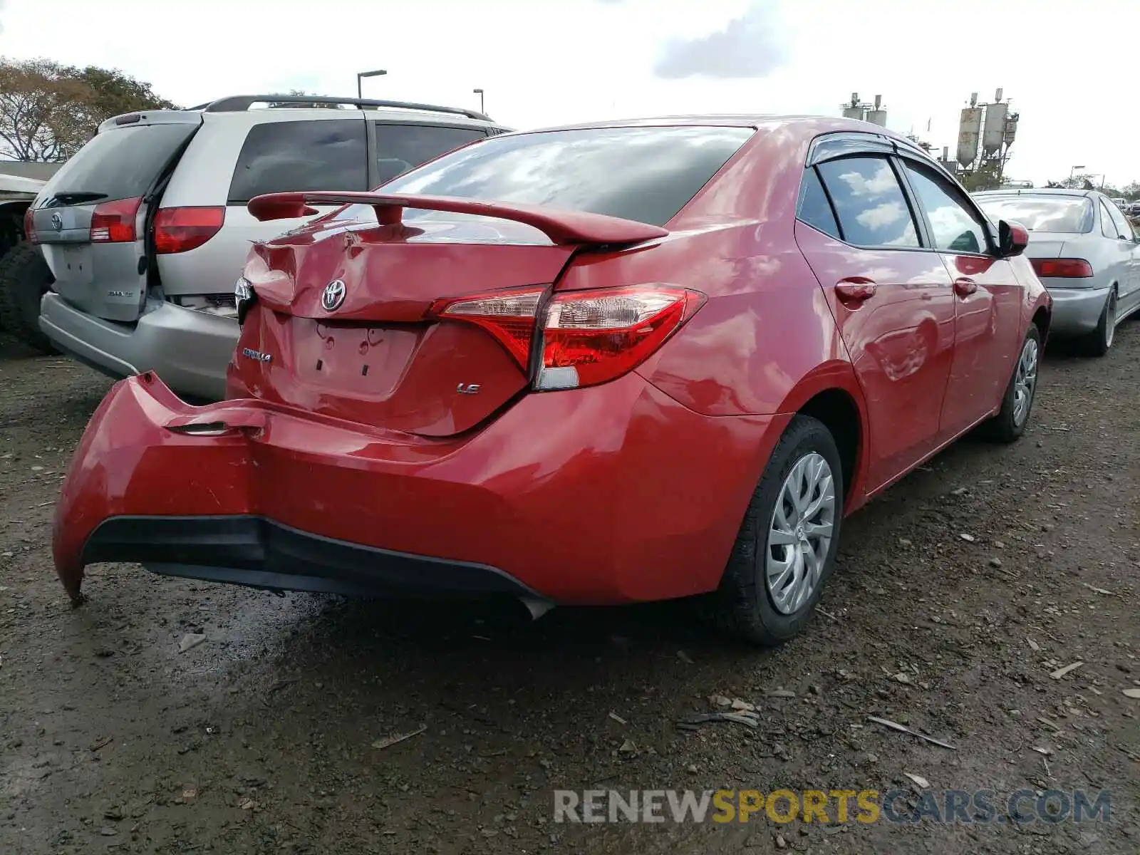 4 Photograph of a damaged car 2T1BURHE5KC127224 TOYOTA COROLLA 2019