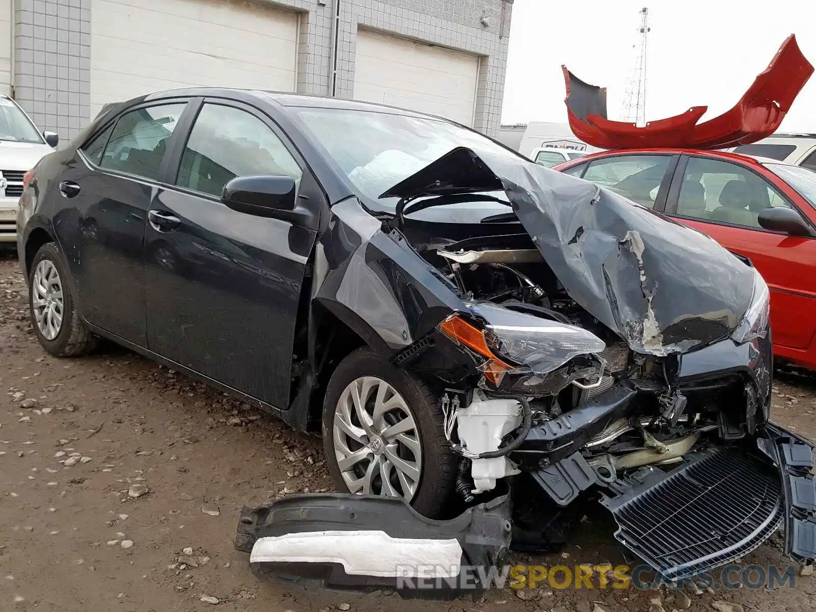 1 Photograph of a damaged car 2T1BURHE5KC127269 TOYOTA COROLLA 2019