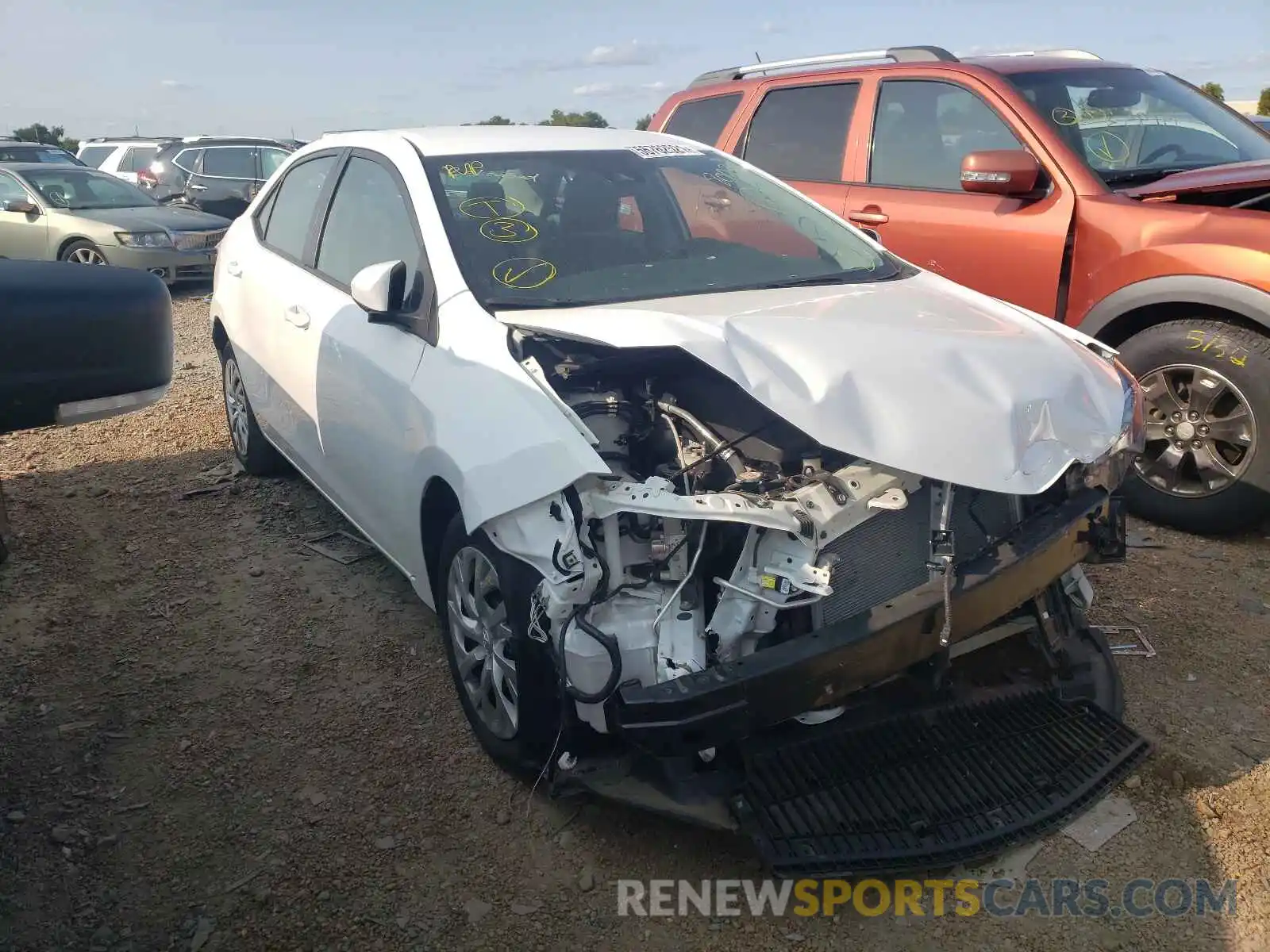 1 Photograph of a damaged car 2T1BURHE5KC128003 TOYOTA COROLLA 2019