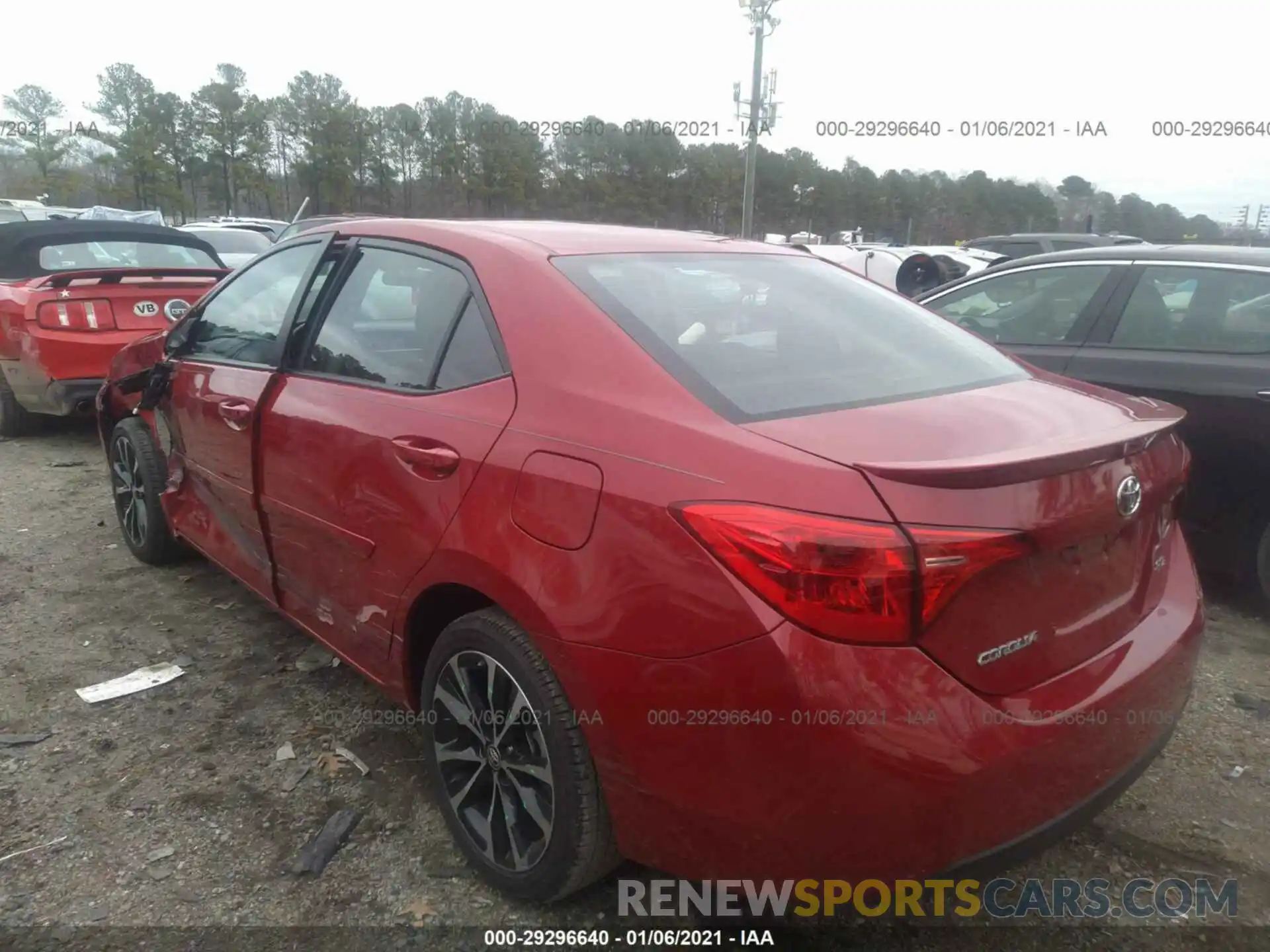 3 Photograph of a damaged car 2T1BURHE5KC128504 TOYOTA COROLLA 2019