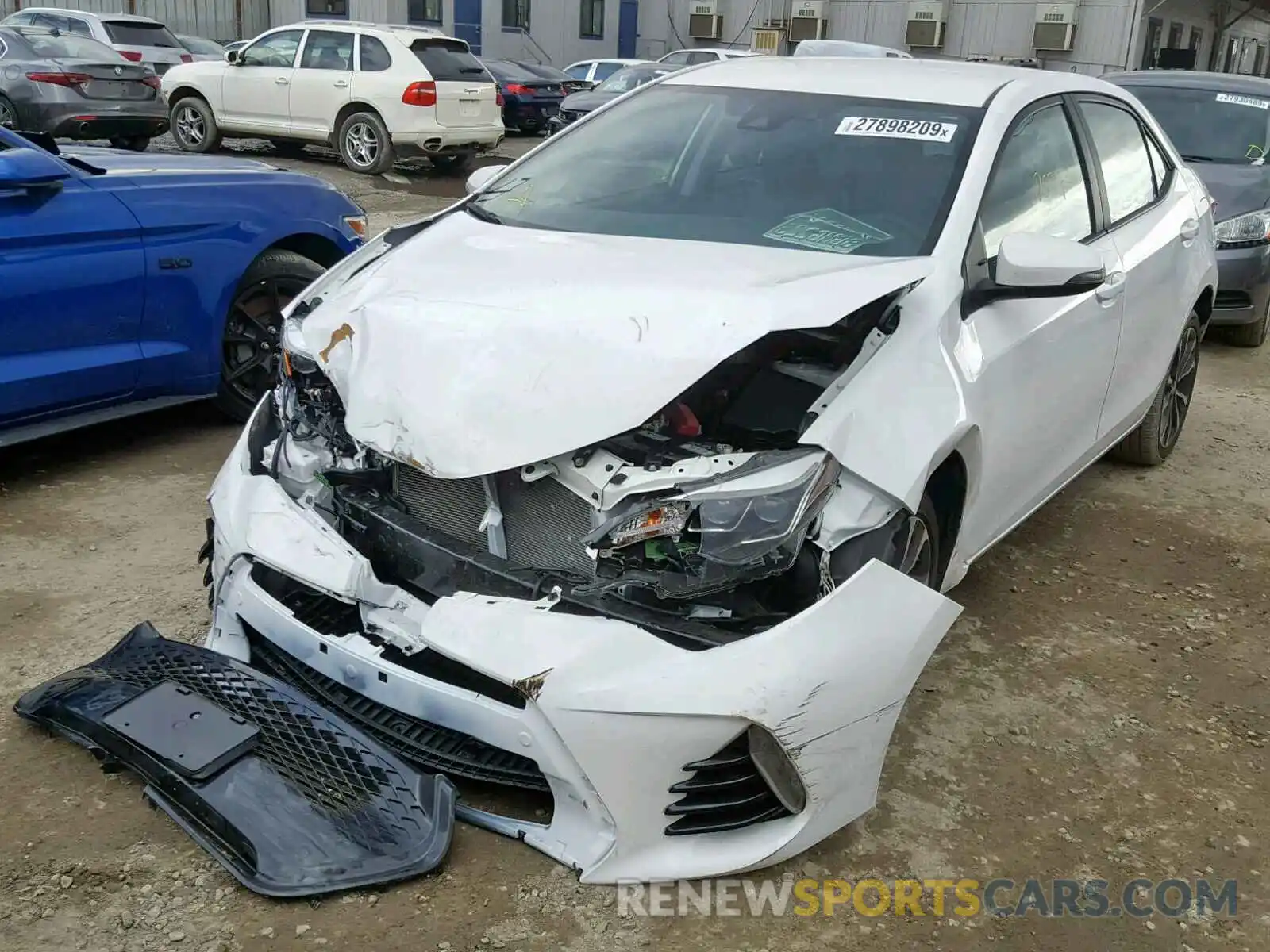 2 Фотография поврежденного автомобиля 2T1BURHE5KC129071 TOYOTA COROLLA 2019