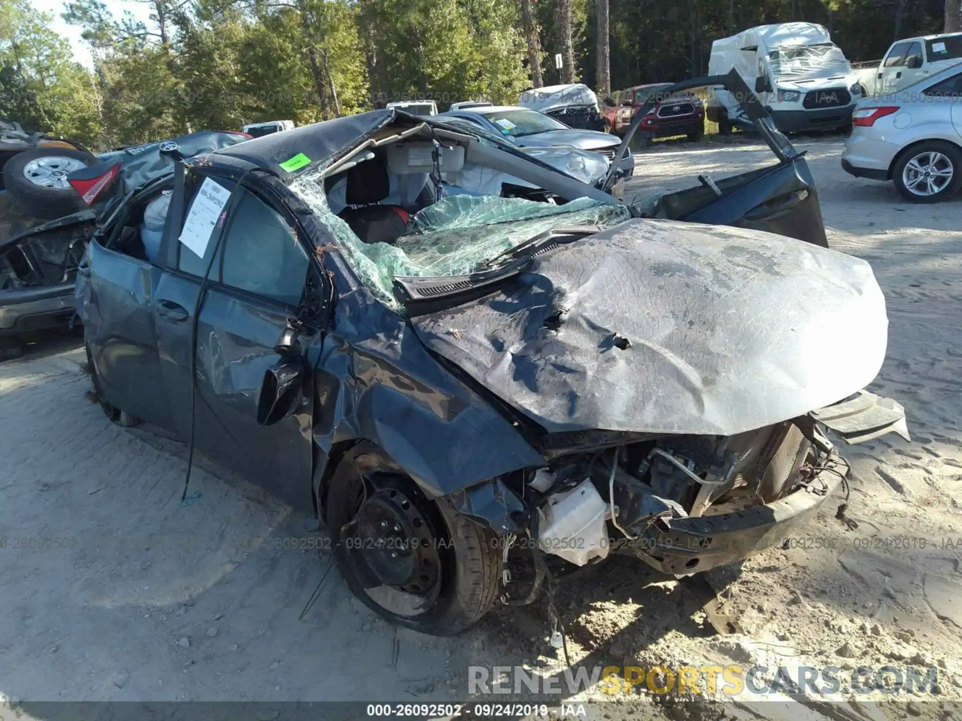 1 Photograph of a damaged car 2T1BURHE5KC130592 TOYOTA COROLLA 2019