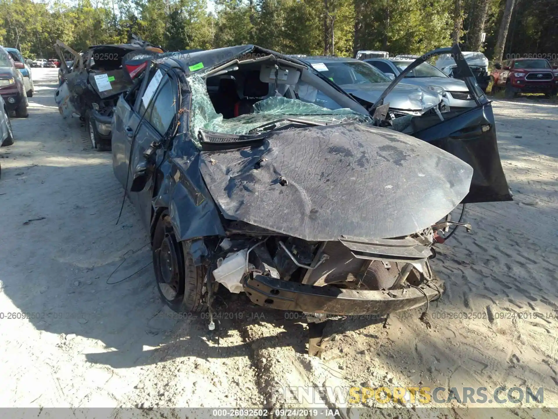 6 Photograph of a damaged car 2T1BURHE5KC130592 TOYOTA COROLLA 2019