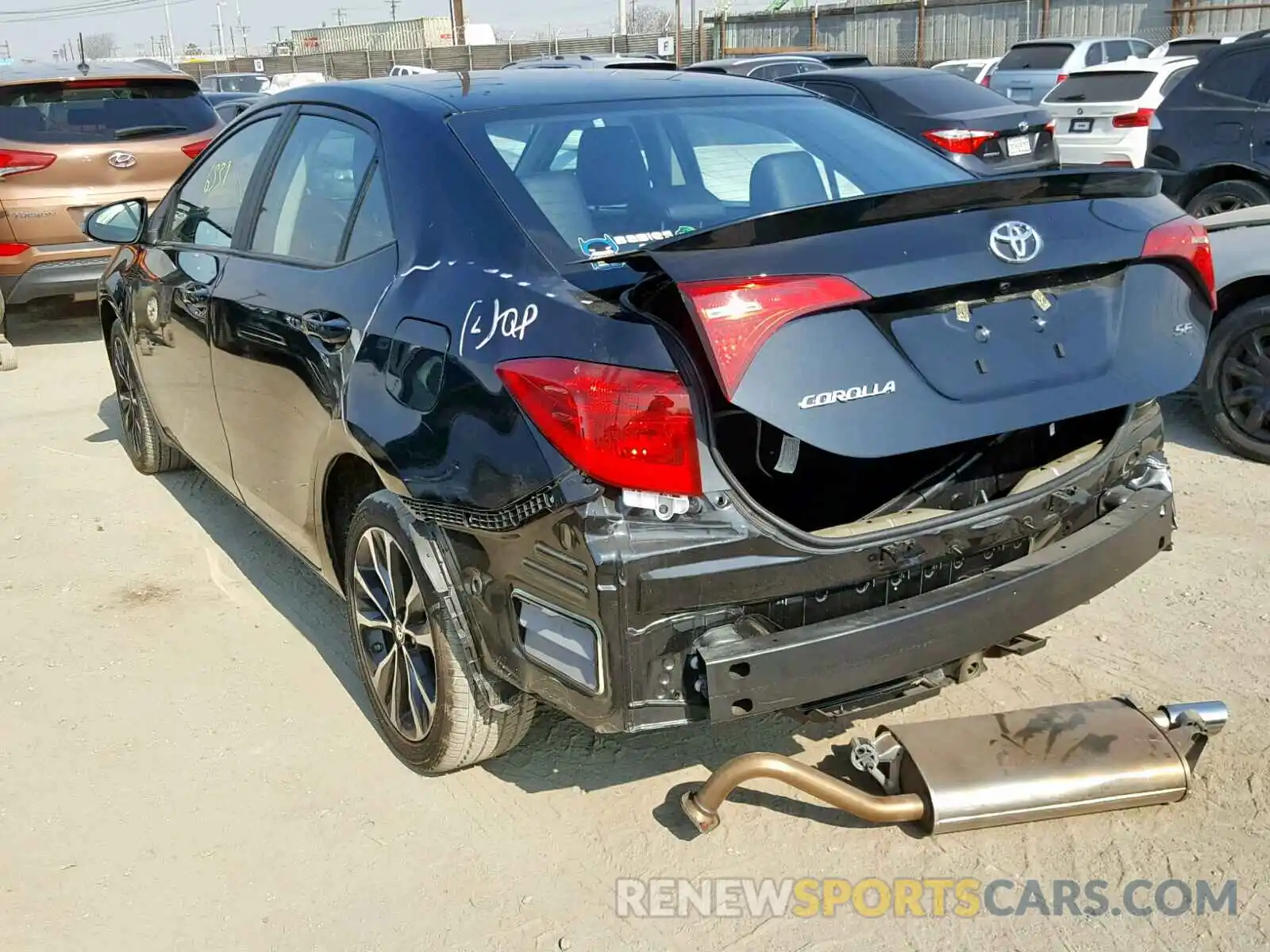 3 Photograph of a damaged car 2T1BURHE5KC131371 TOYOTA COROLLA 2019