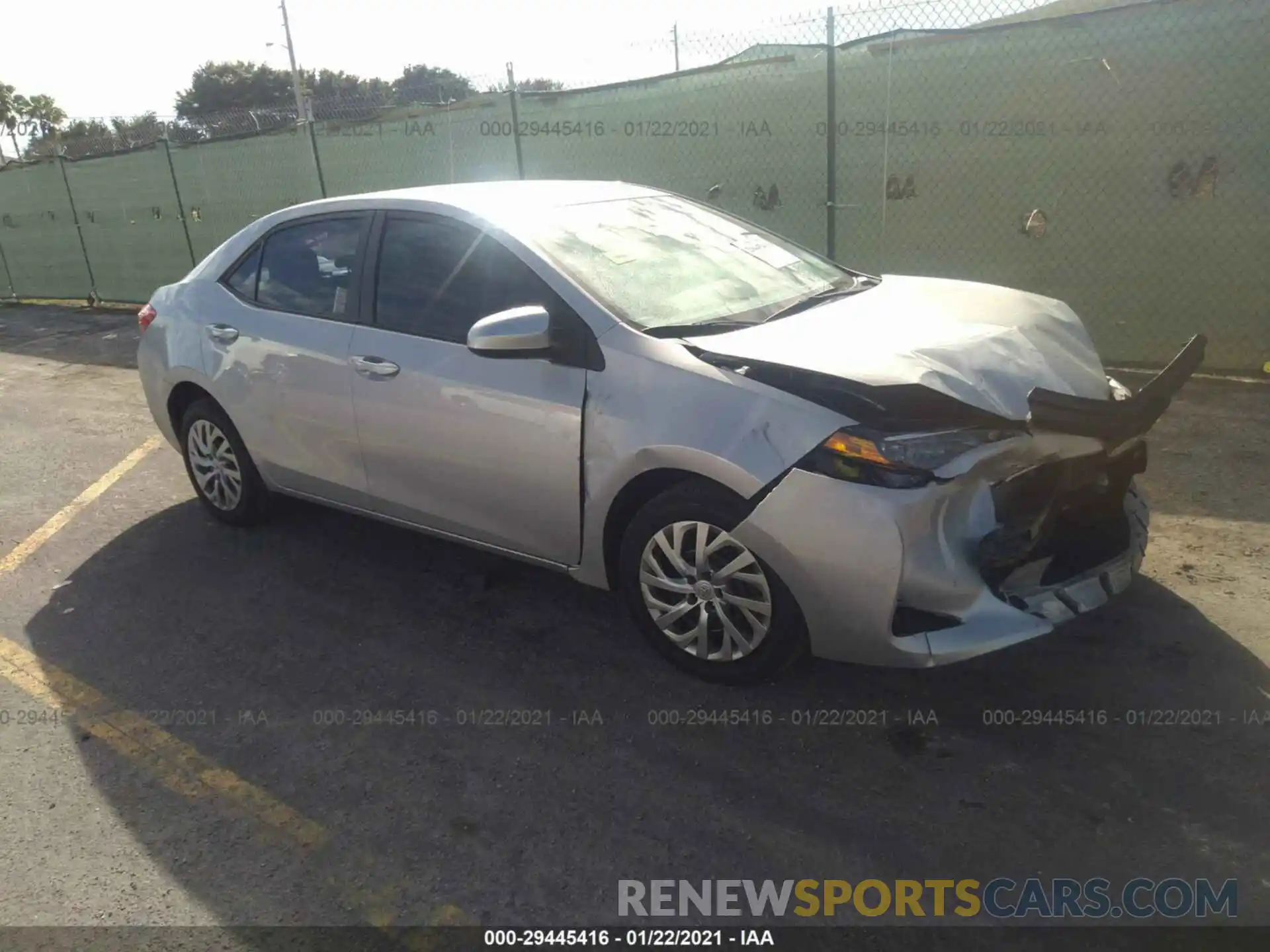 1 Photograph of a damaged car 2T1BURHE5KC132181 TOYOTA COROLLA 2019