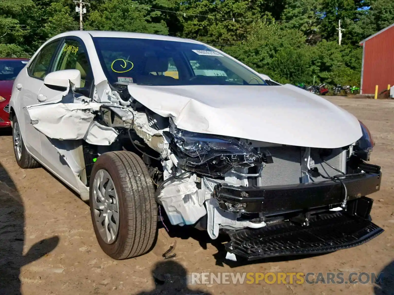 1 Photograph of a damaged car 2T1BURHE5KC132634 TOYOTA COROLLA 2019